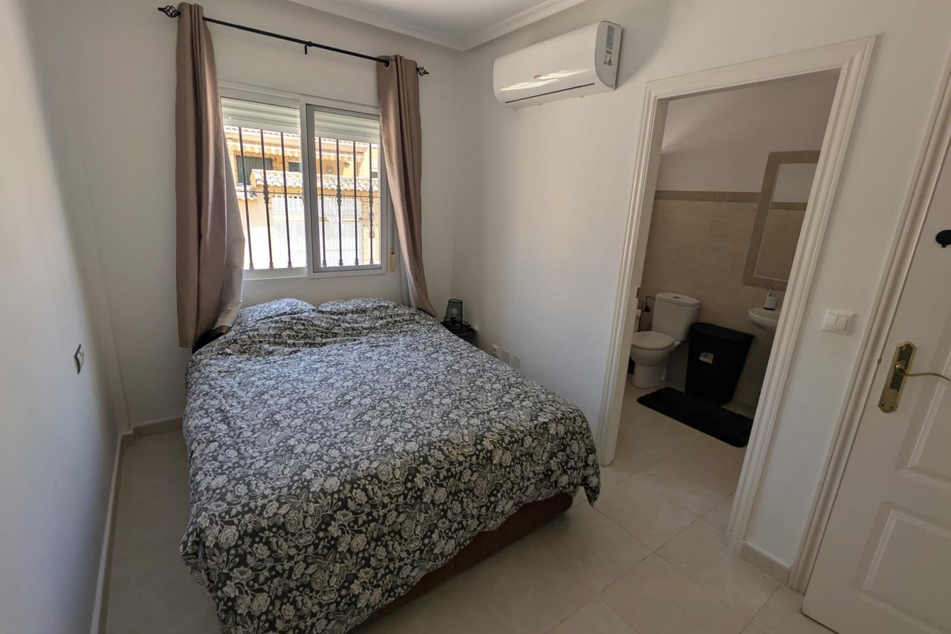 Reventa - Villa -
Algorfa - Inland