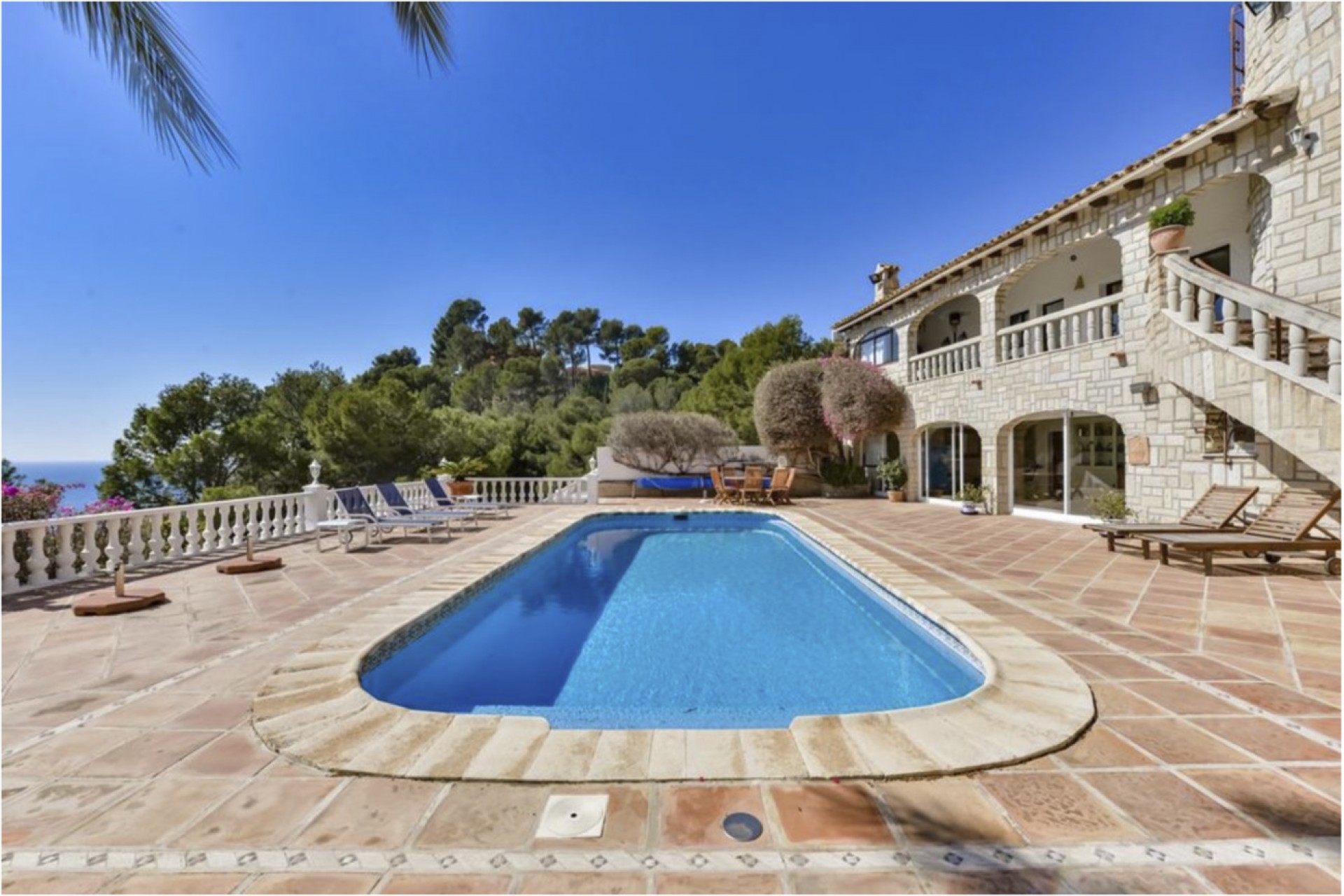 Reventa - Villa -
Altea - Mascarat