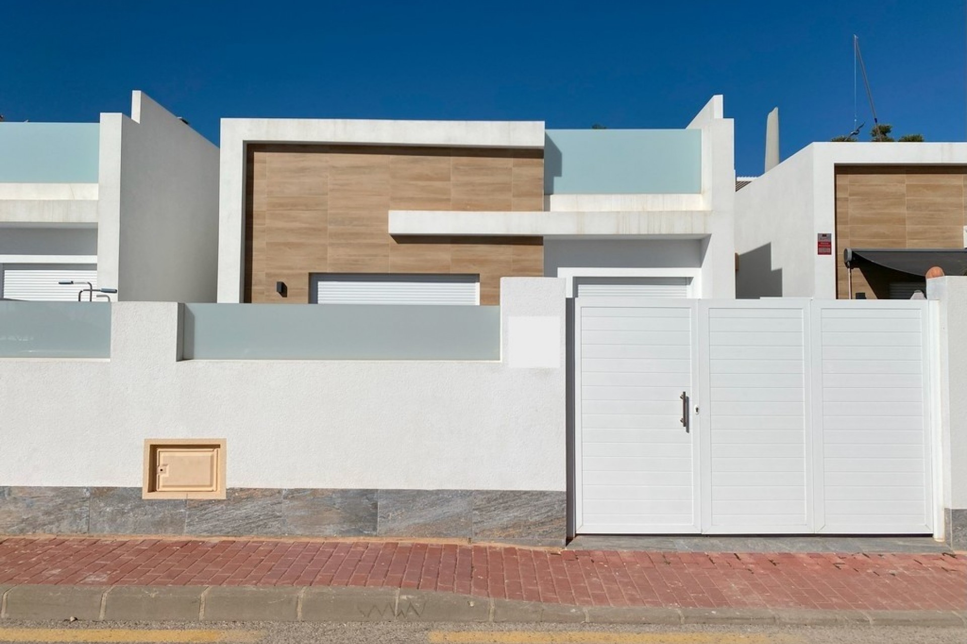 Reventa - Villa -
Avileses - Inland