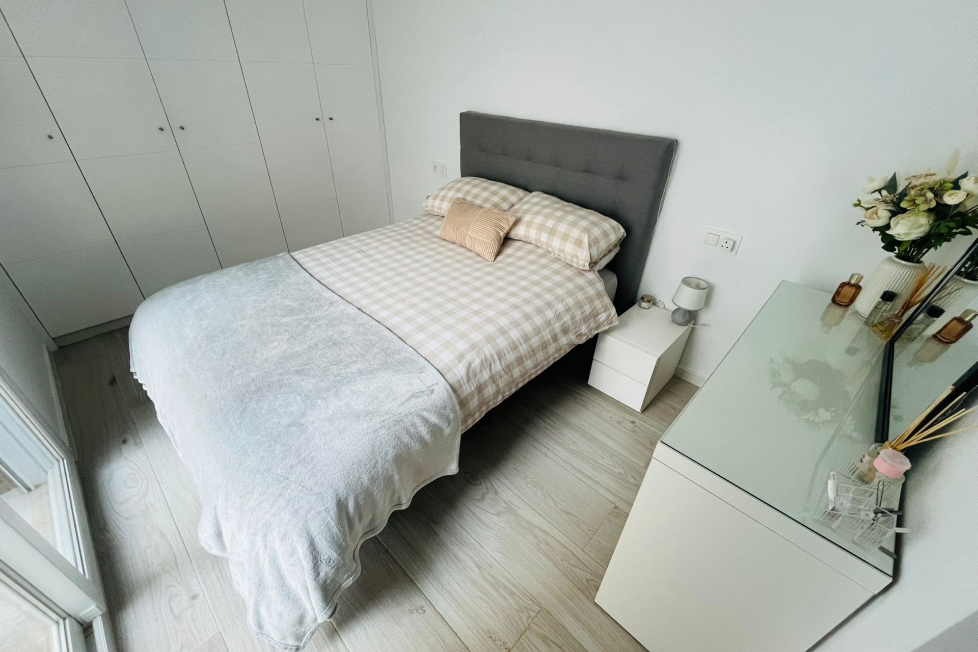 Reventa - Villa -
Avileses - Inland