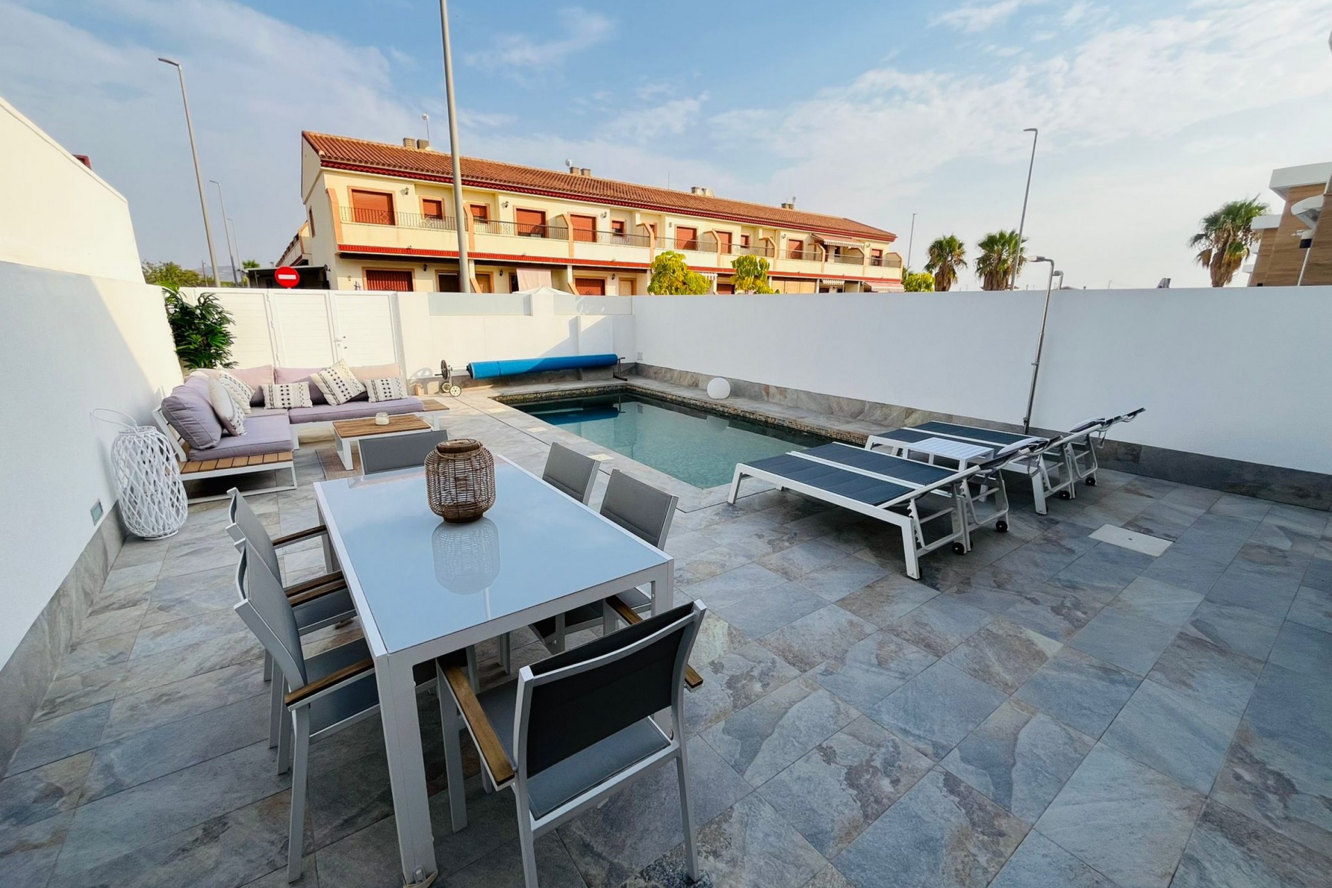 Reventa - Villa -
Avileses - Inland