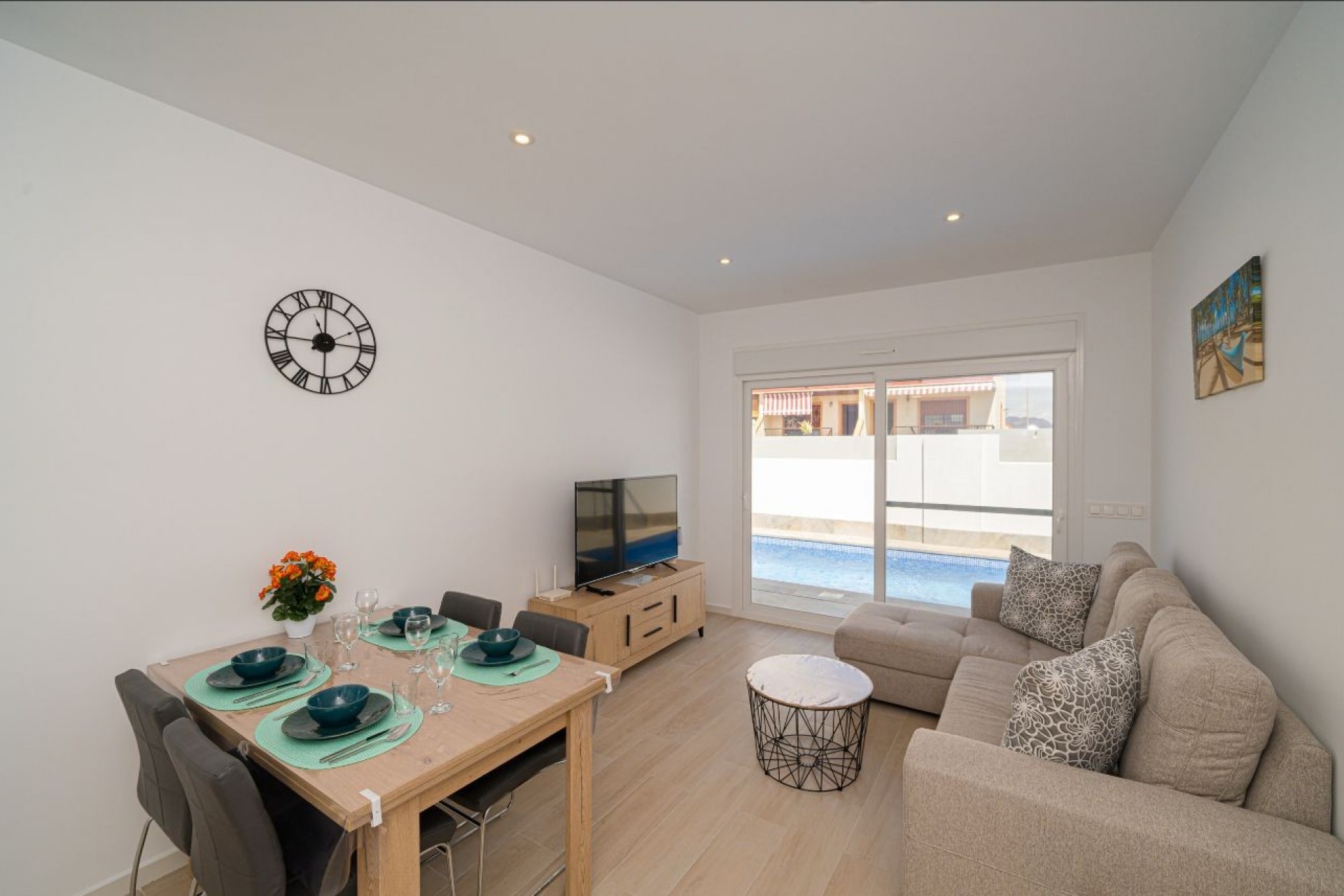 Reventa - Villa -
Avileses - Inland