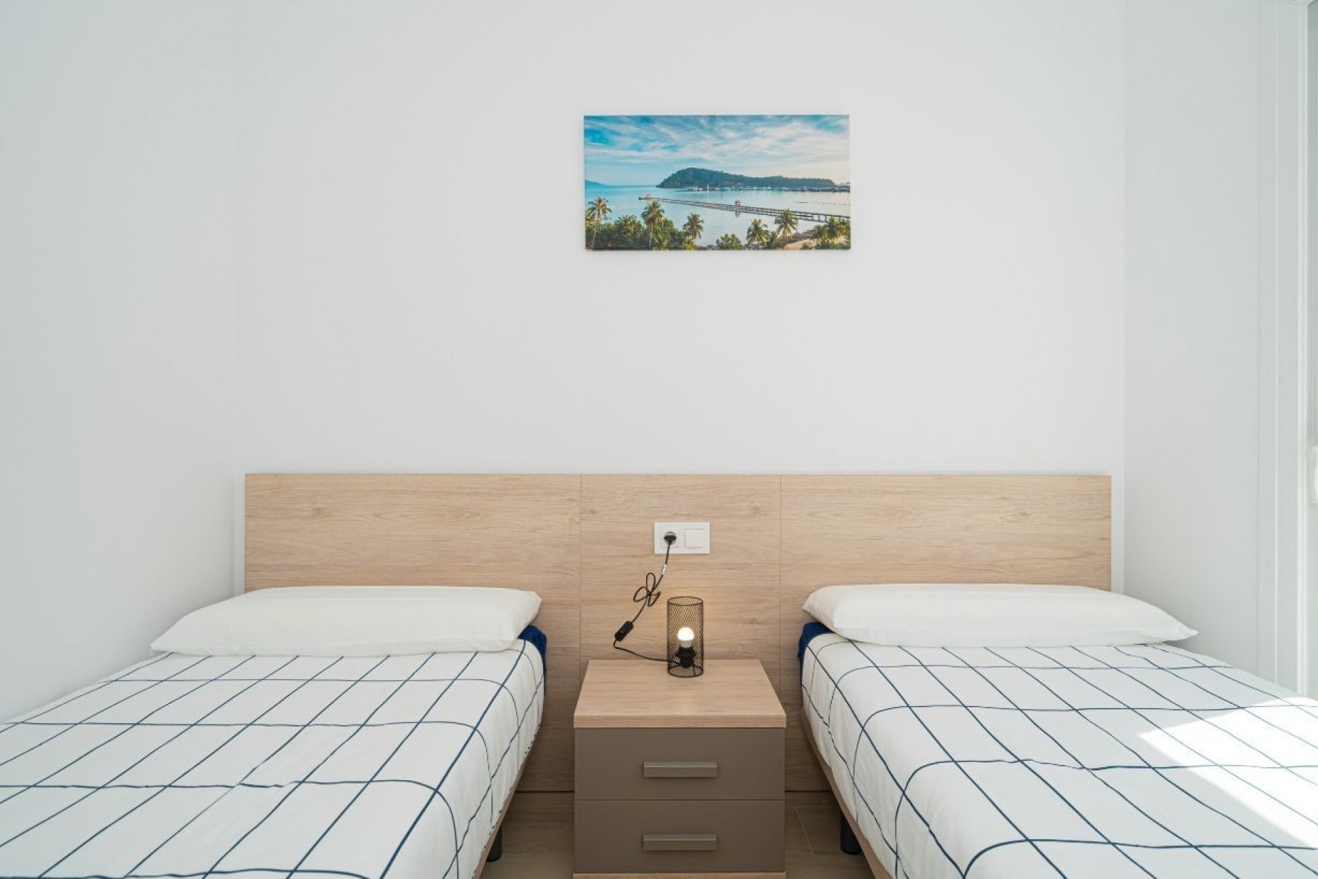 Reventa - Villa -
Avileses - Inland