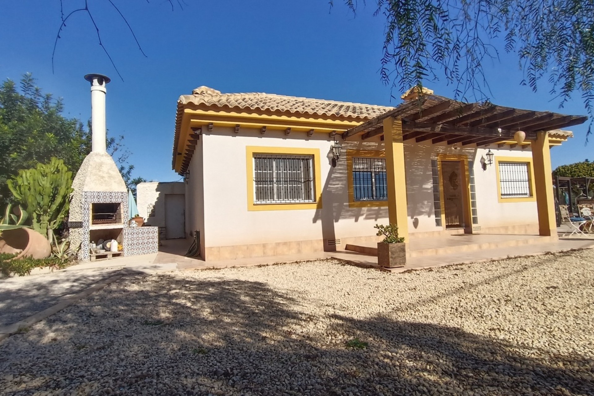 Reventa - Villa -
Avileses - Inland