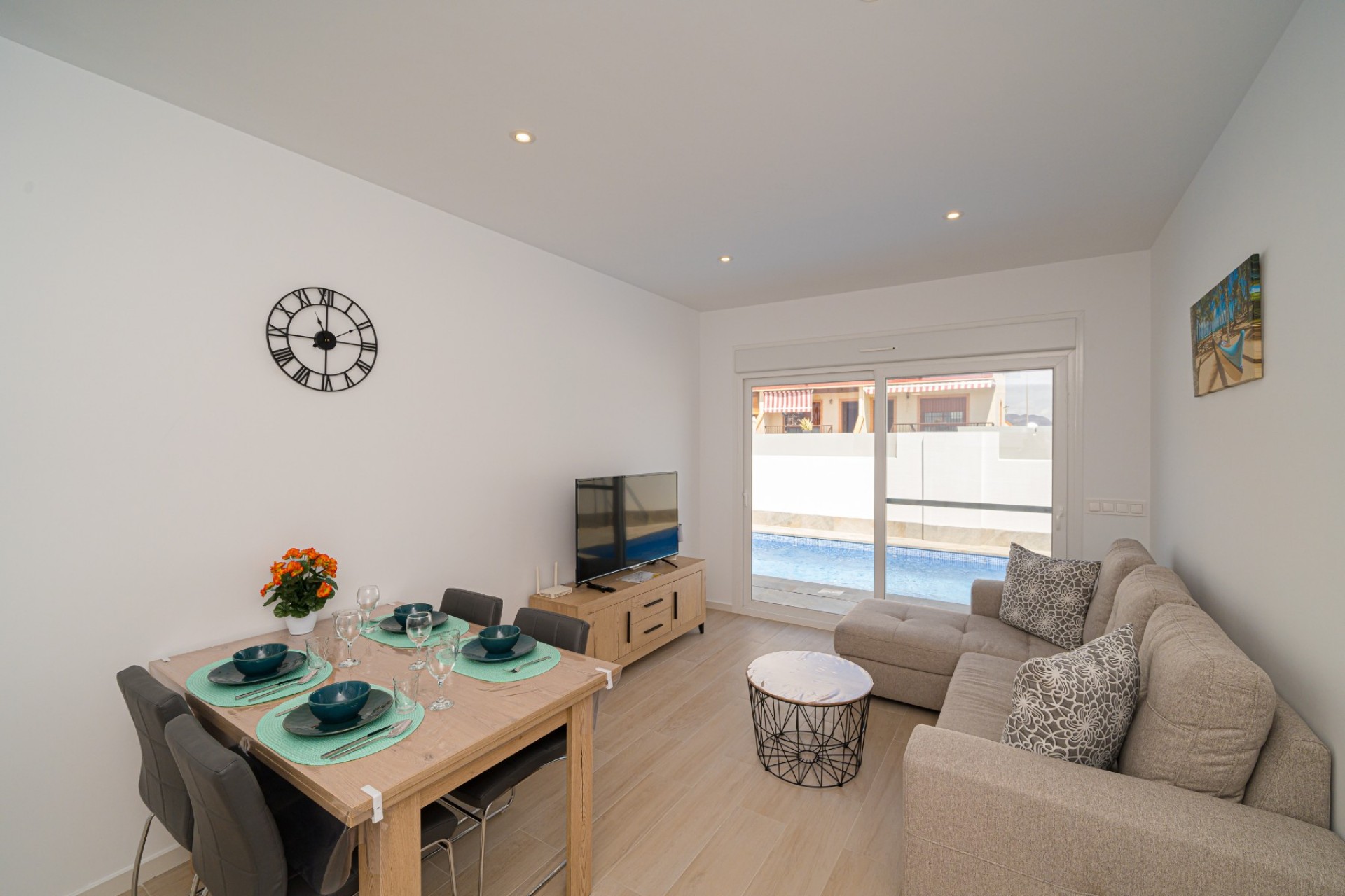 Reventa - Villa -
Avileses - Inland