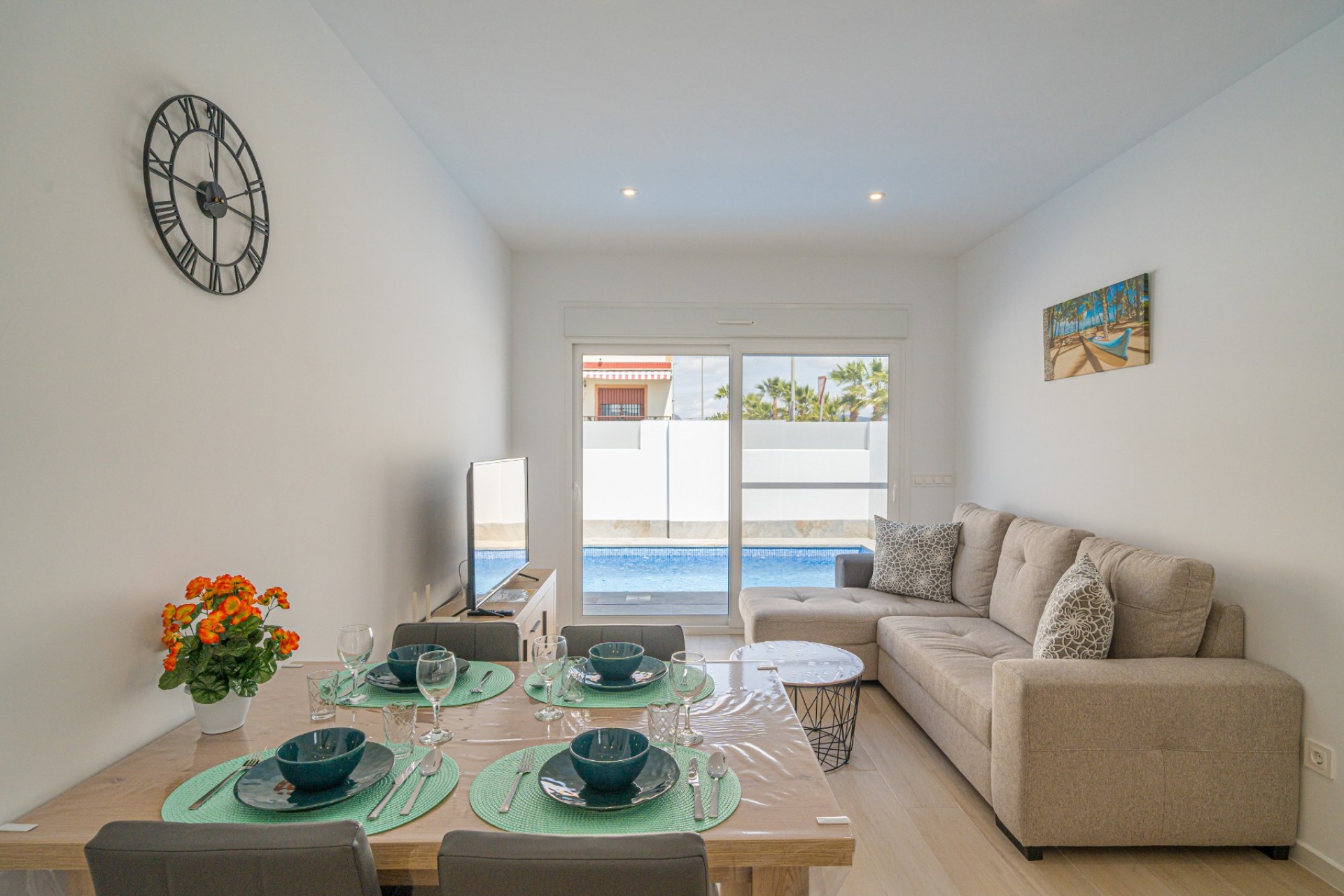 Reventa - Villa -
Avileses - Inland