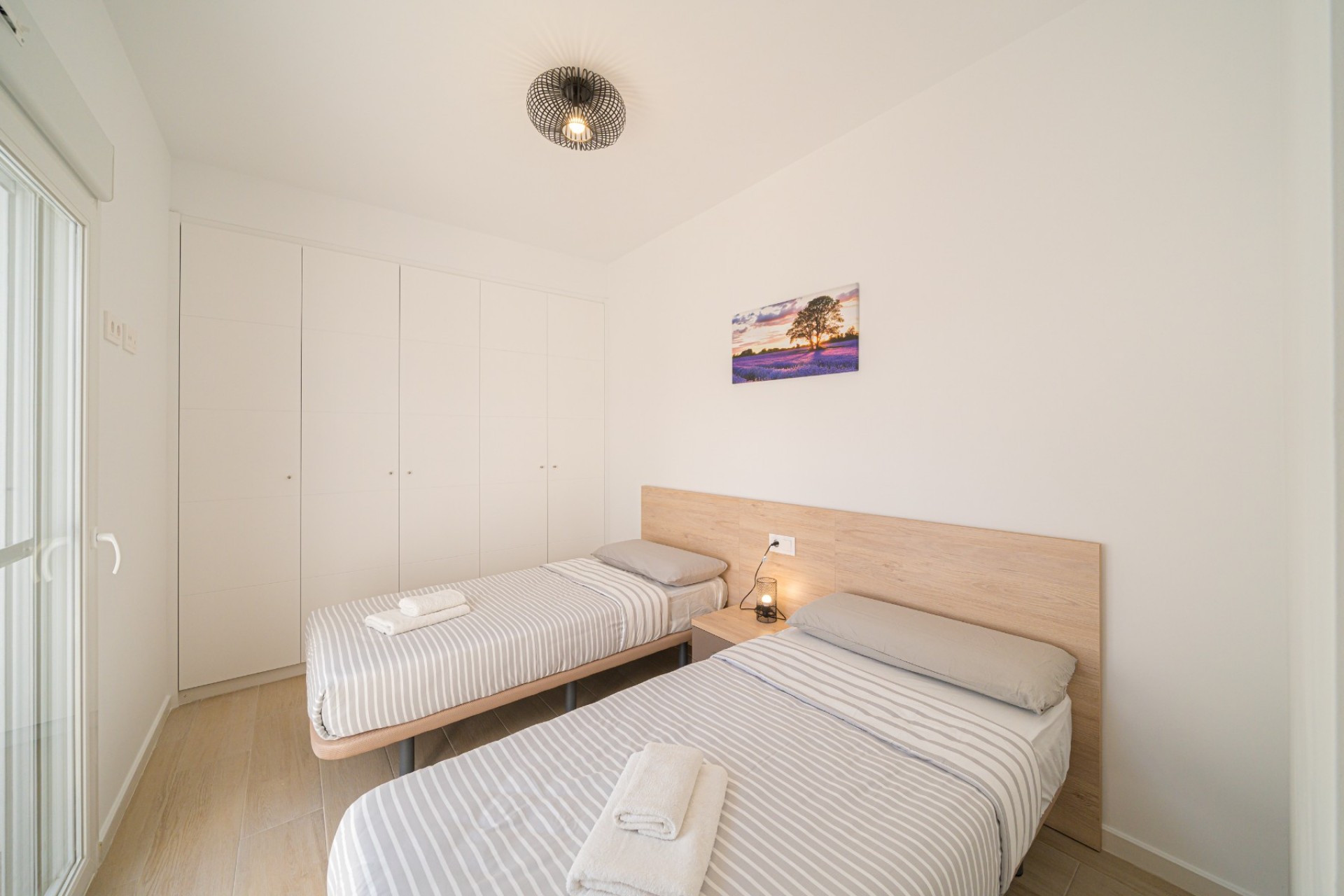 Reventa - Villa -
Avileses - Inland