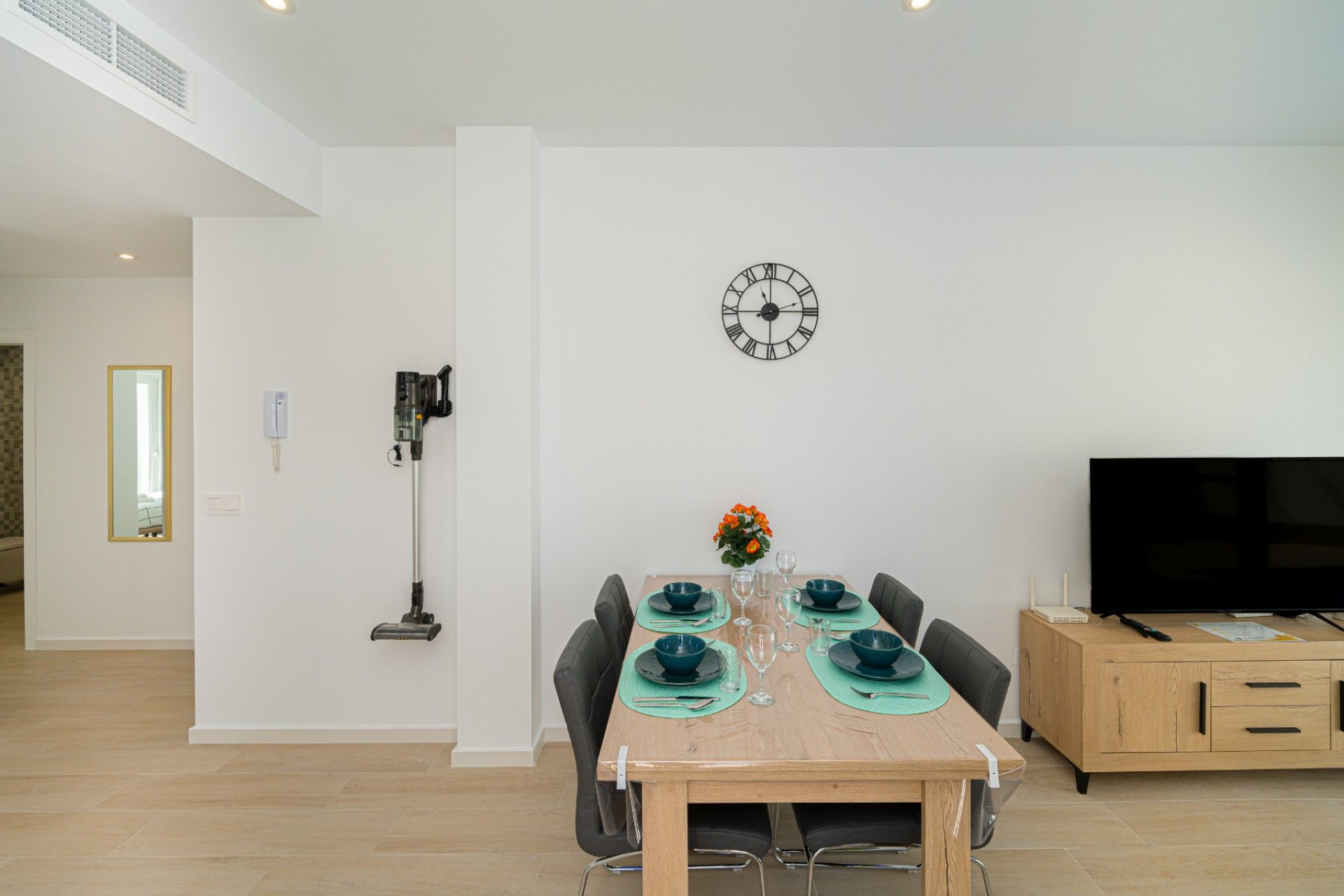 Reventa - Villa -
Avileses - Inland