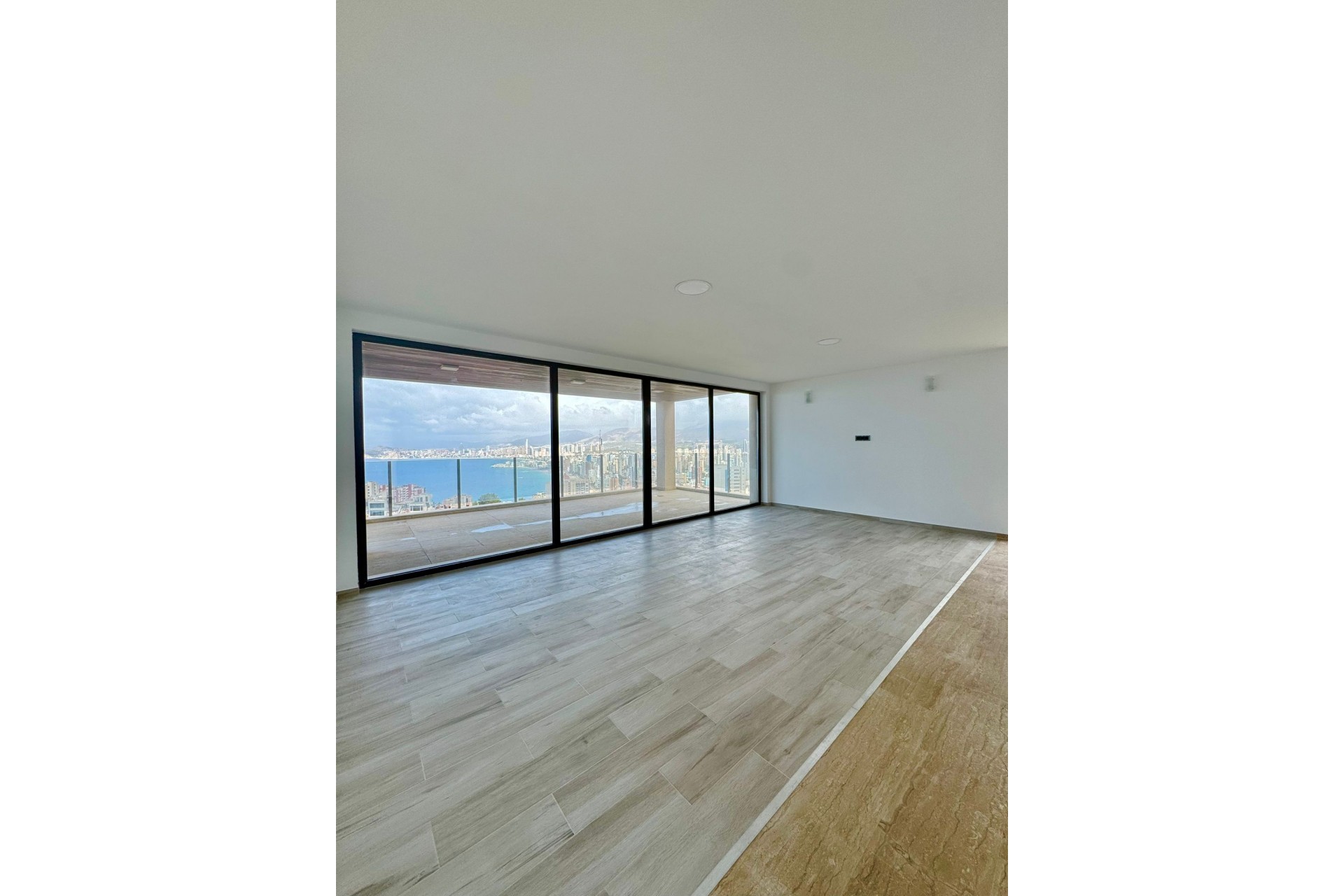 Reventa - Villa -
Benidorm - Costa Blanca