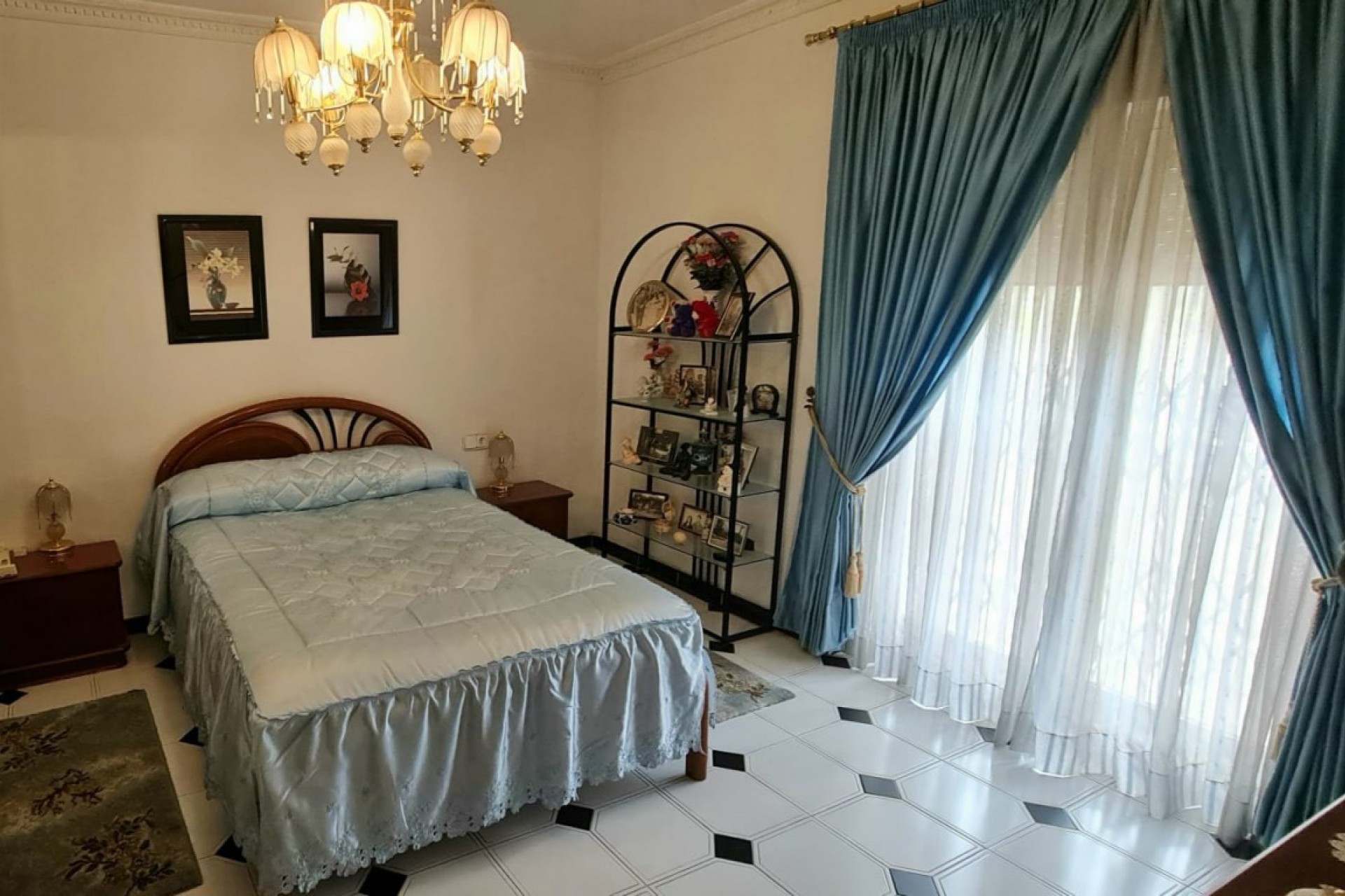 Reventa - Villa -
Benidorm - Costa Blanca