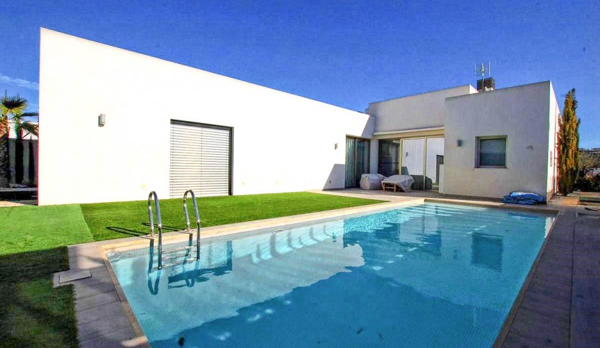 Reventa - Villa -
Benijofar - Costa Blanca