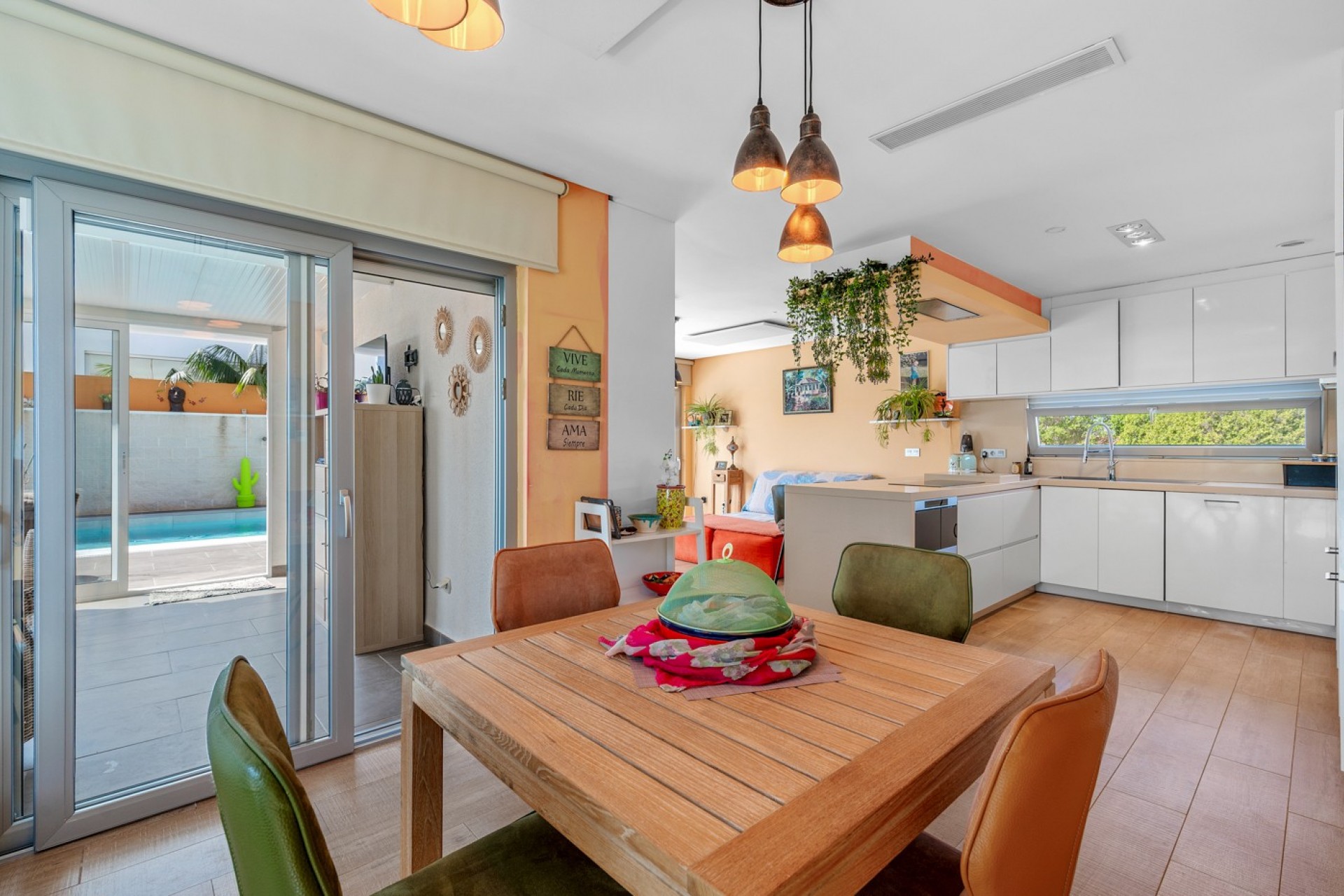 Reventa - Villa -
Benijofar - Costa Blanca