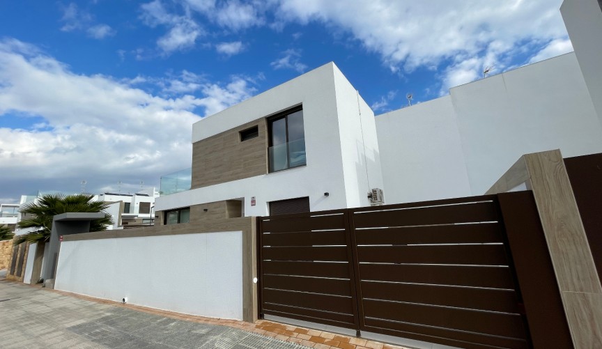 Reventa - Villa -
Benijofar - Costa Blanca