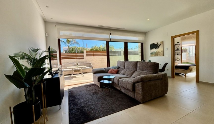 Reventa - Villa -
Benijofar - Costa Blanca