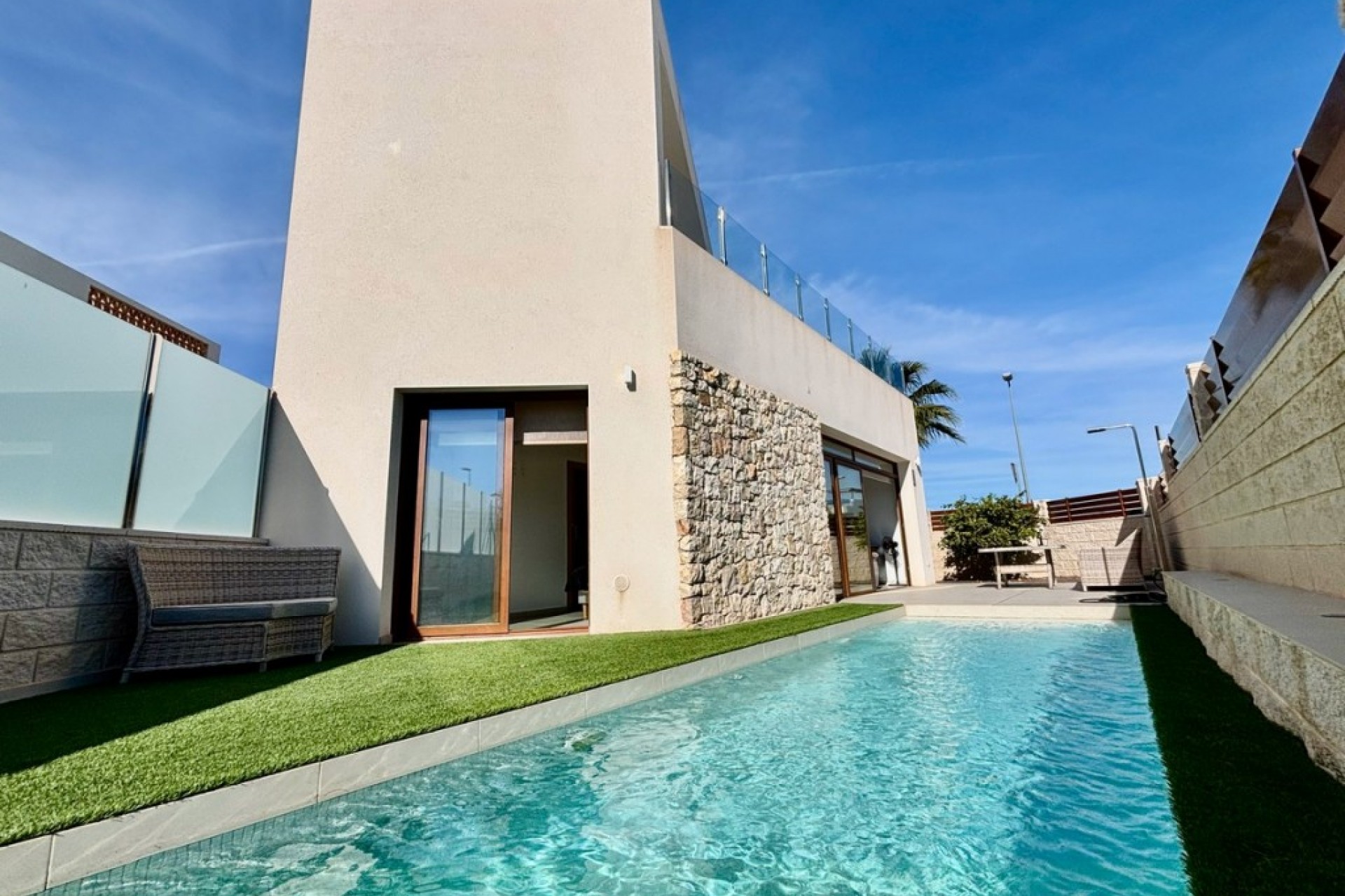 Reventa - Villa -
Benijofar - Costa Blanca