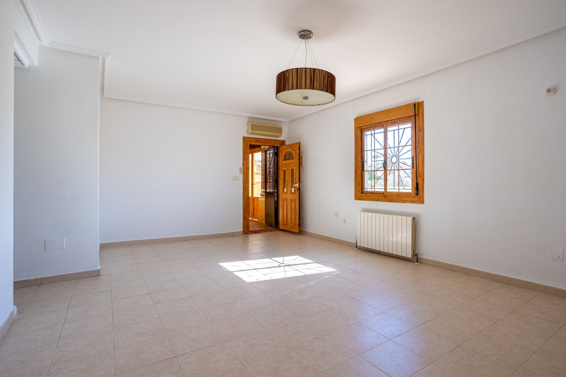 Reventa - Villa -
Benijofar - Costa Blanca