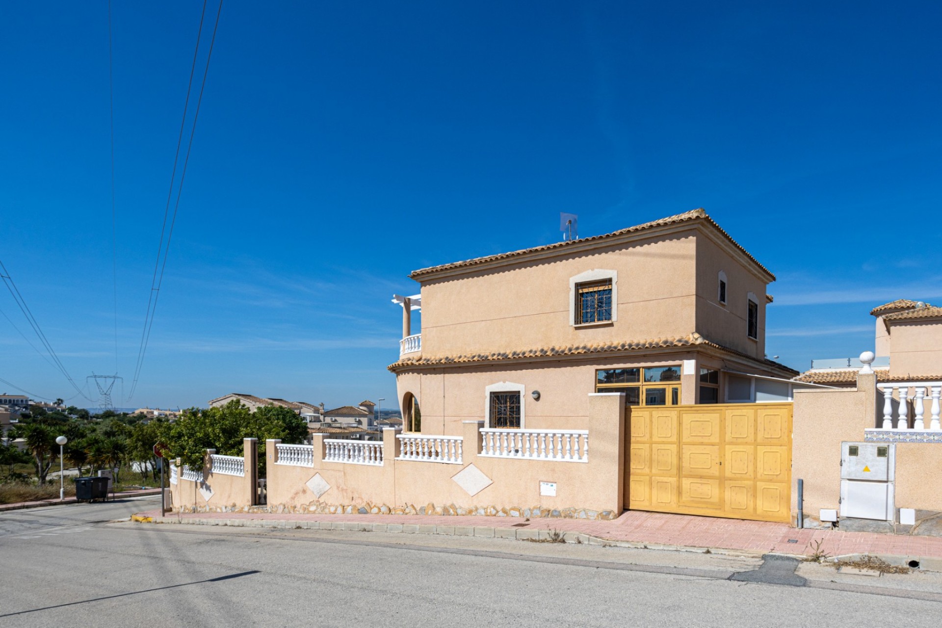 Reventa - Villa -
Benijofar - Costa Blanca