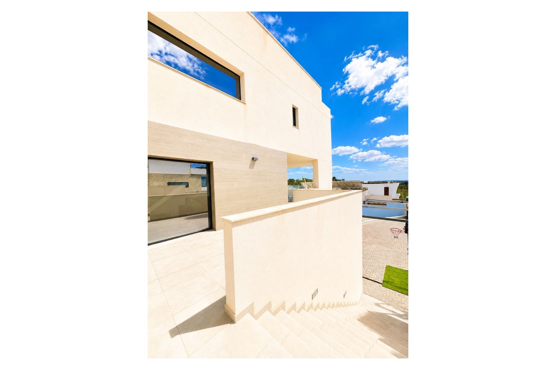 Reventa - Villa -
Benijofar - Costa Blanca