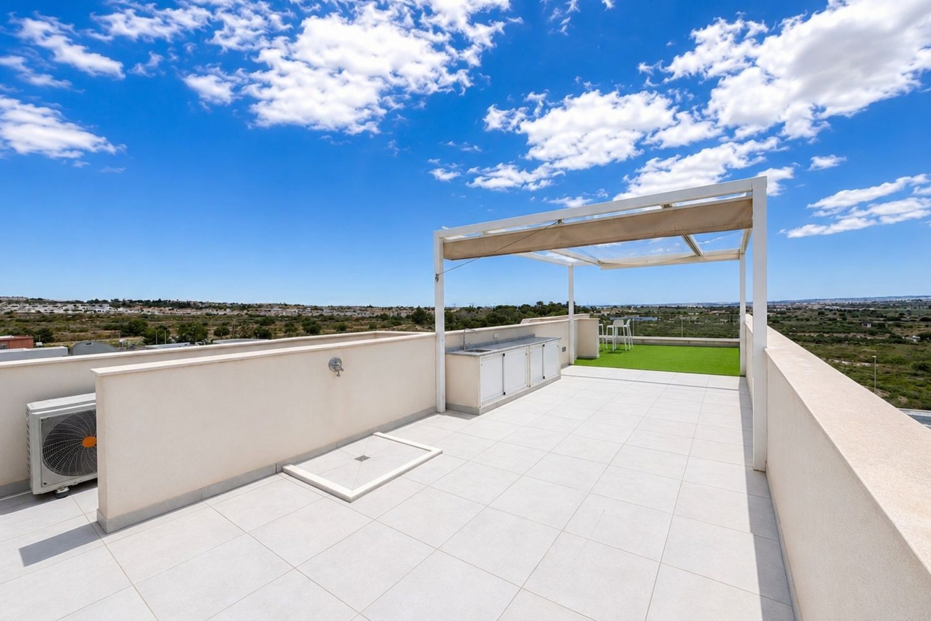 Reventa - Villa -
Benijofar - Costa Blanca