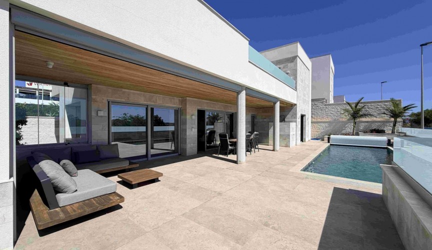 Reventa - Villa -
Benijofar - Costa Blanca