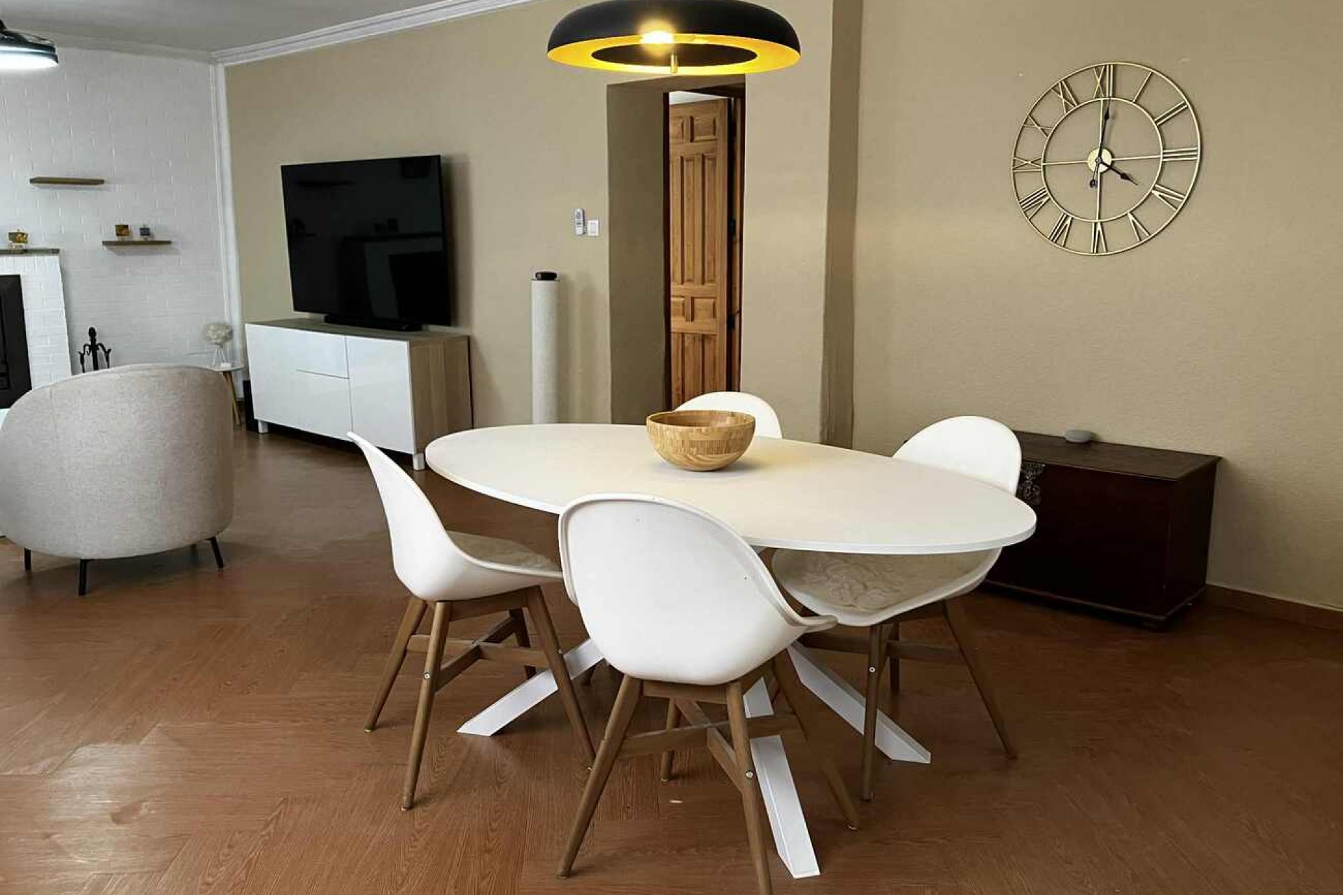 Reventa - Villa -
Biar - Costa Blanca