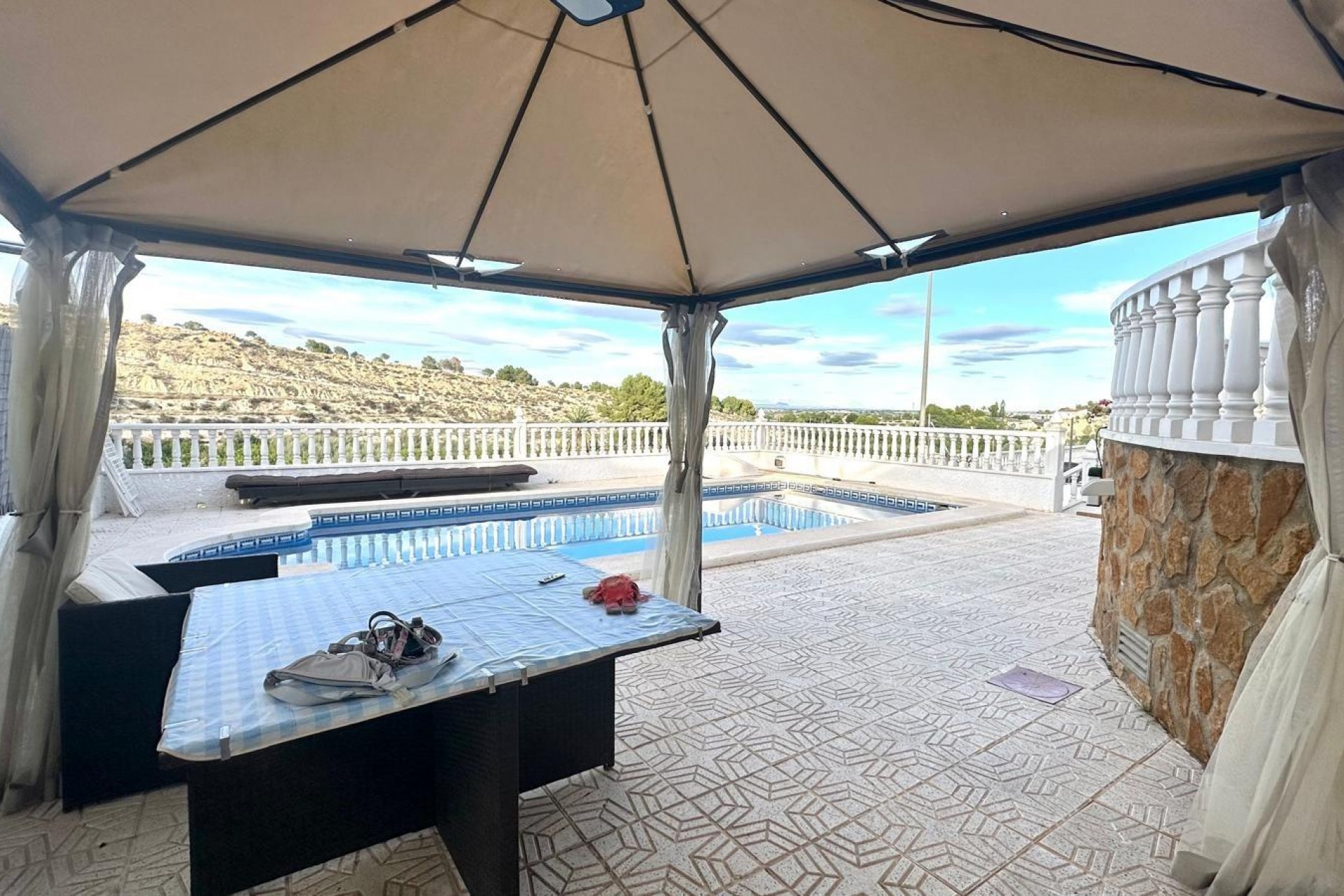 Reventa - Villa -
Bigastro - Comunidad Valenciana