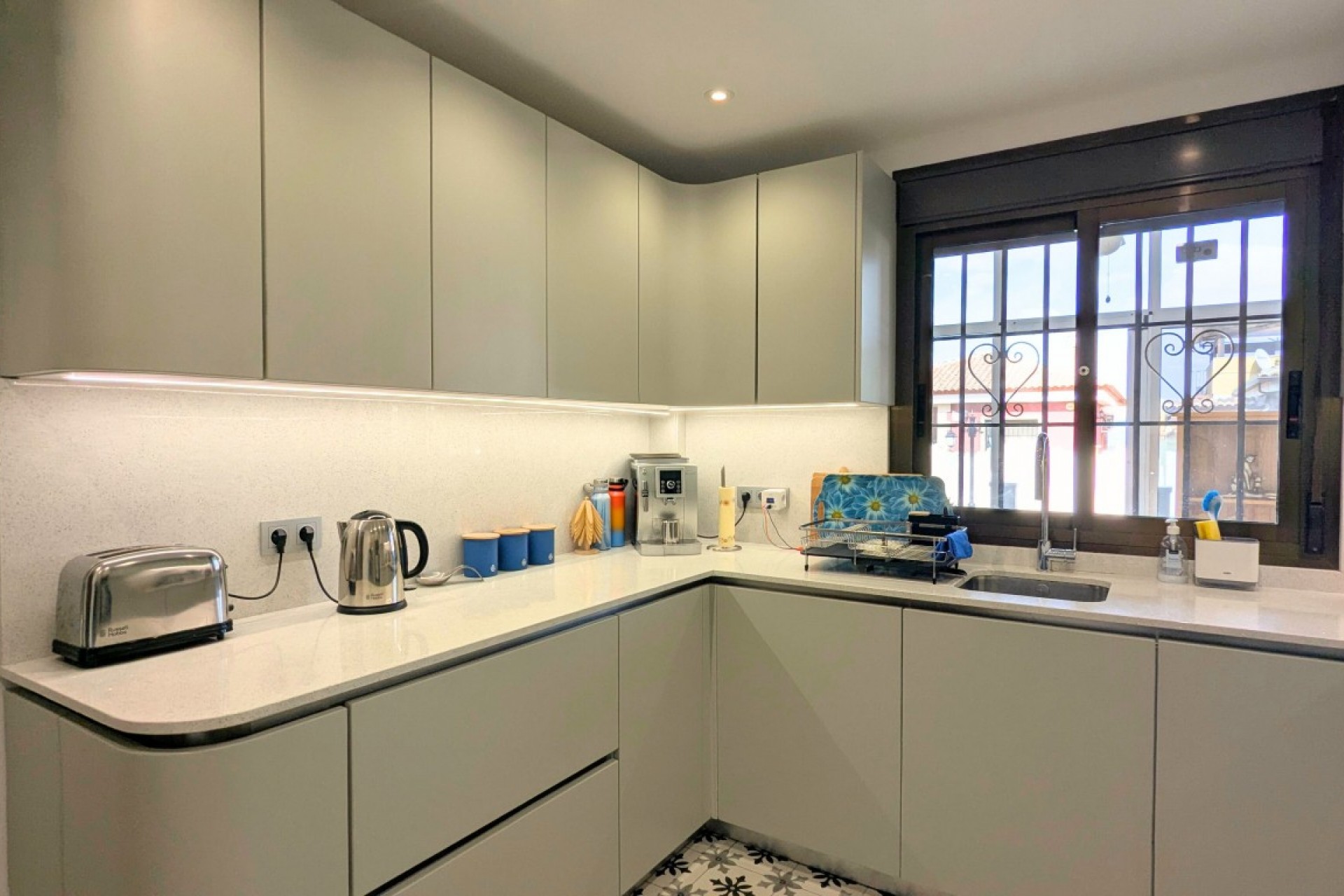 Reventa - Villa -
Bigastro - Inland