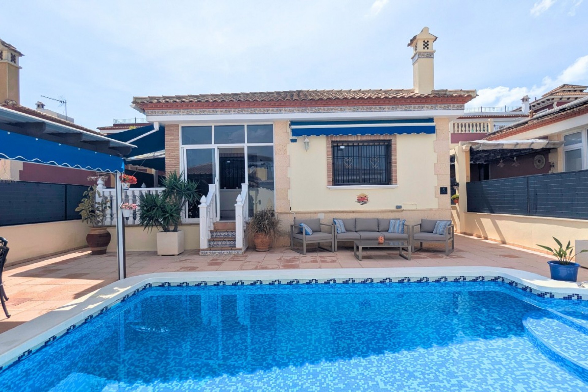 Reventa - Villa -
Bigastro - Inland