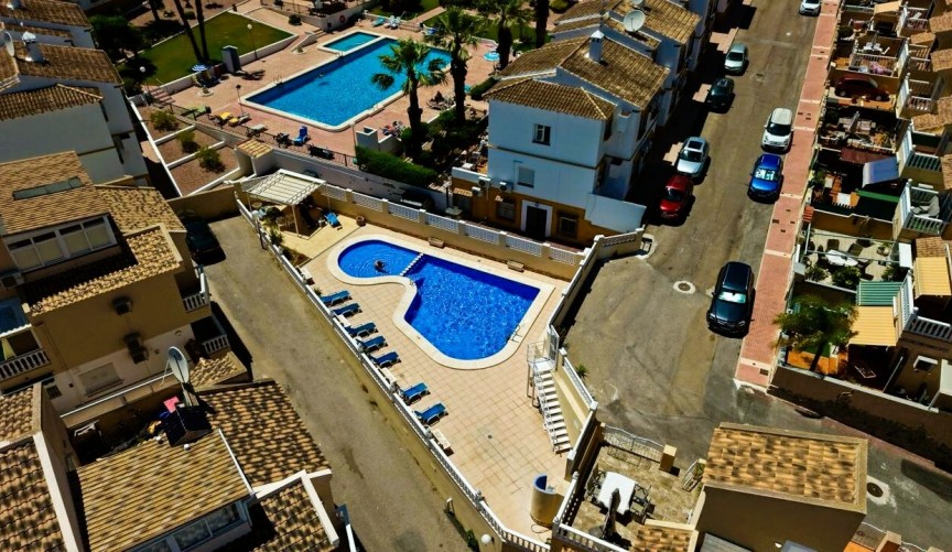 Reventa - Villa -
Blue Lagoon - Costa Blanca