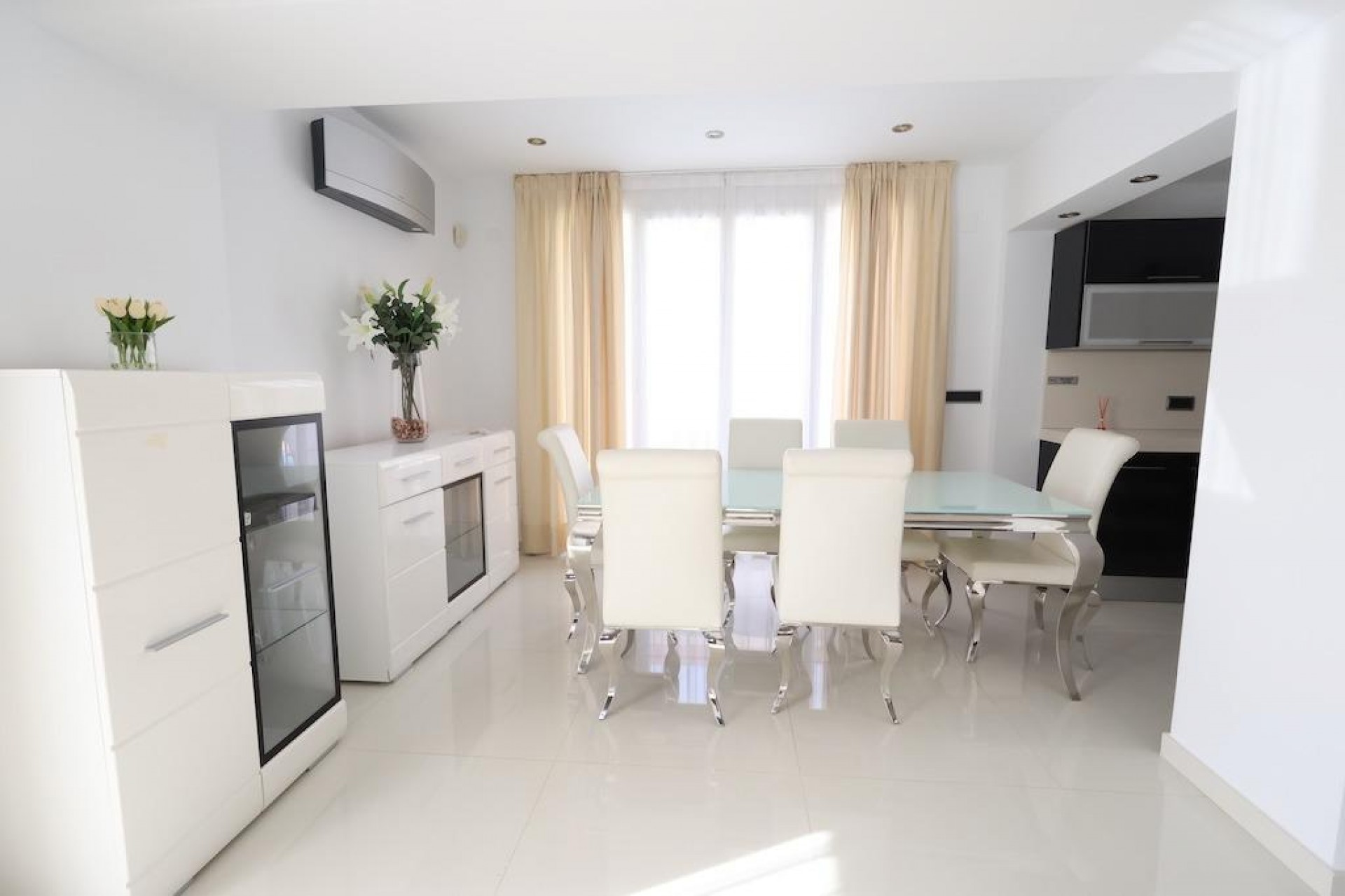 Reventa - Villa -
Cabo Roig - Costa Blanca