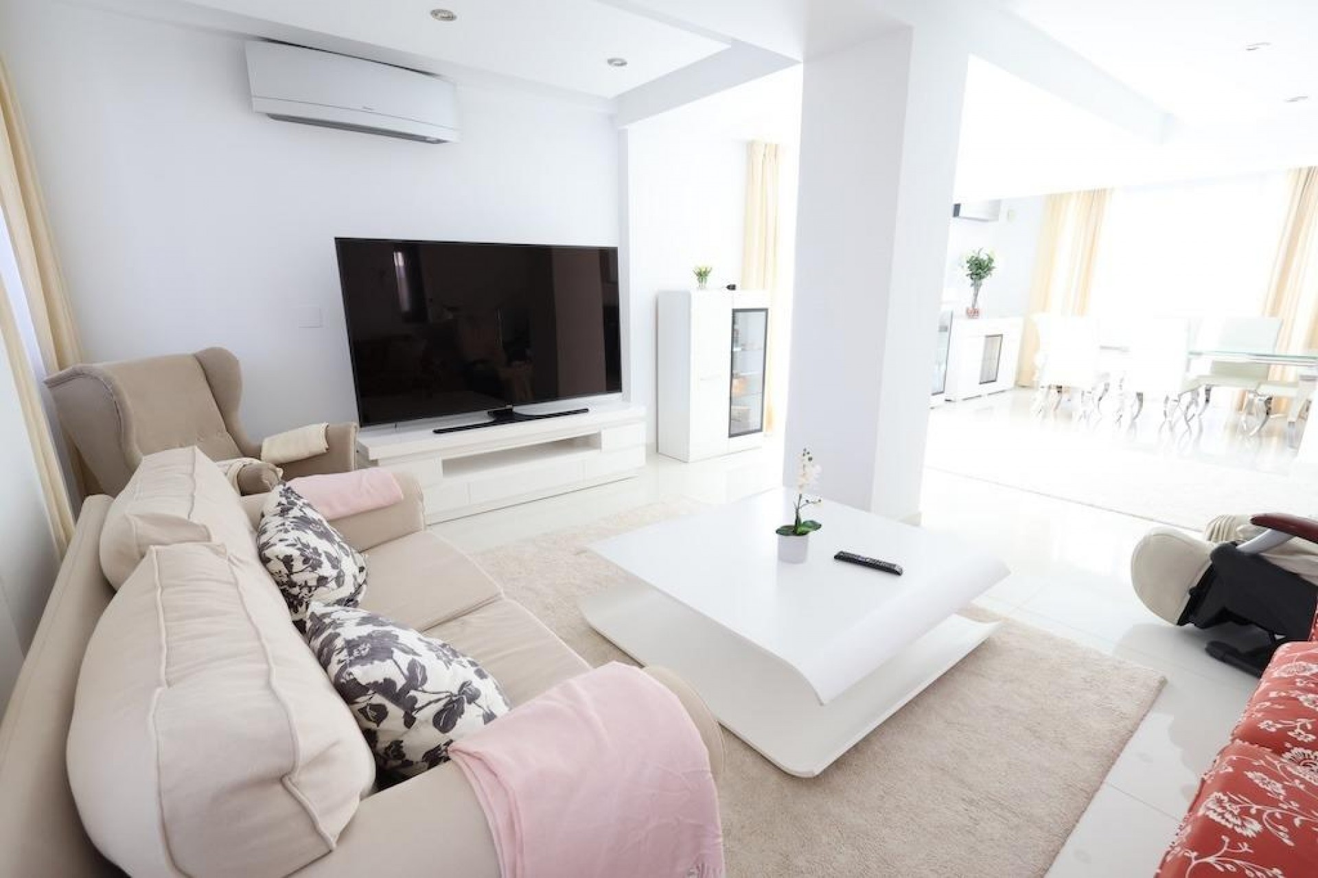 Reventa - Villa -
Cabo Roig - Costa Blanca