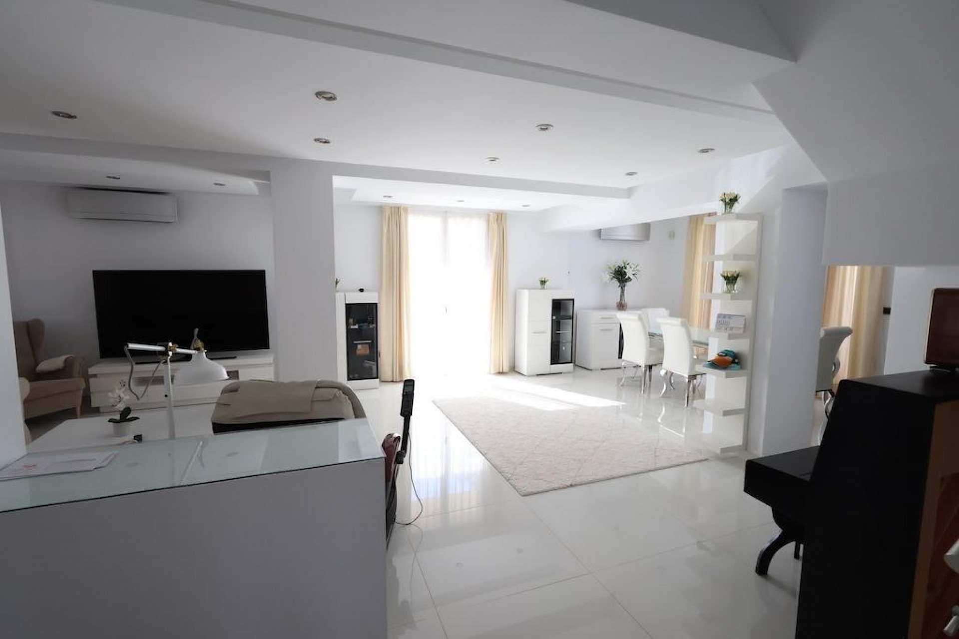 Reventa - Villa -
Cabo Roig - Costa Blanca