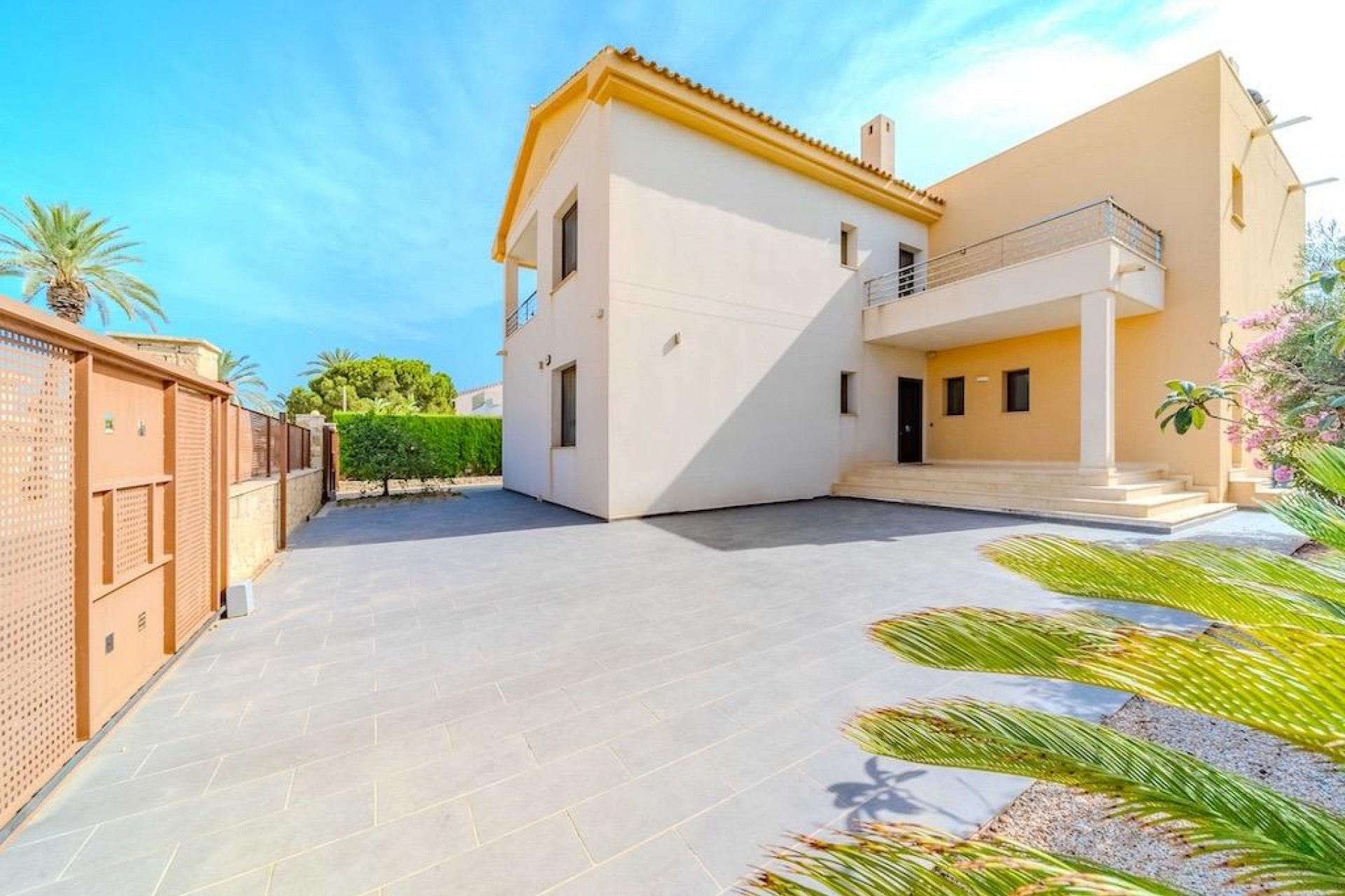 Reventa - Villa -
Cabo Roig - Costa Blanca