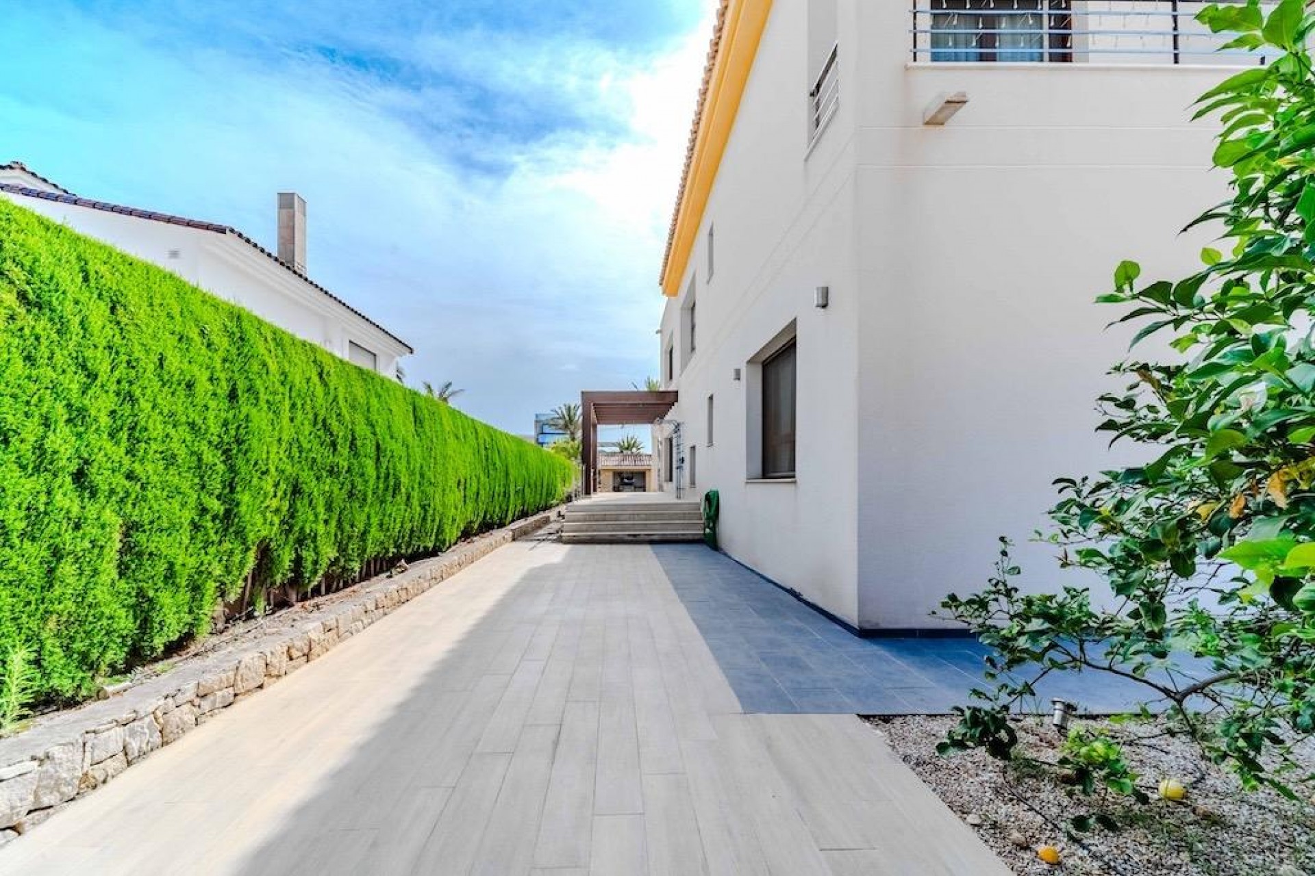 Reventa - Villa -
Cabo Roig - Costa Blanca