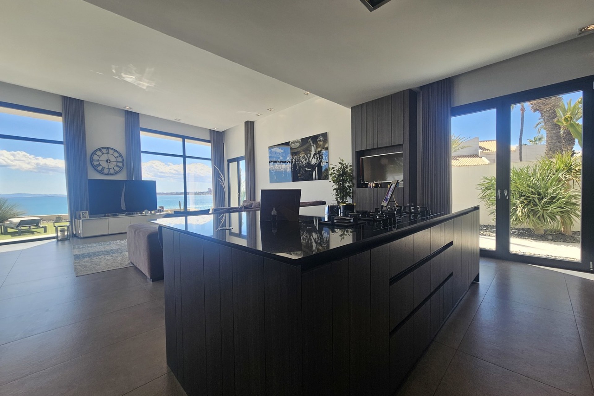Reventa - Villa -
Cabo Roig - Costa Blanca