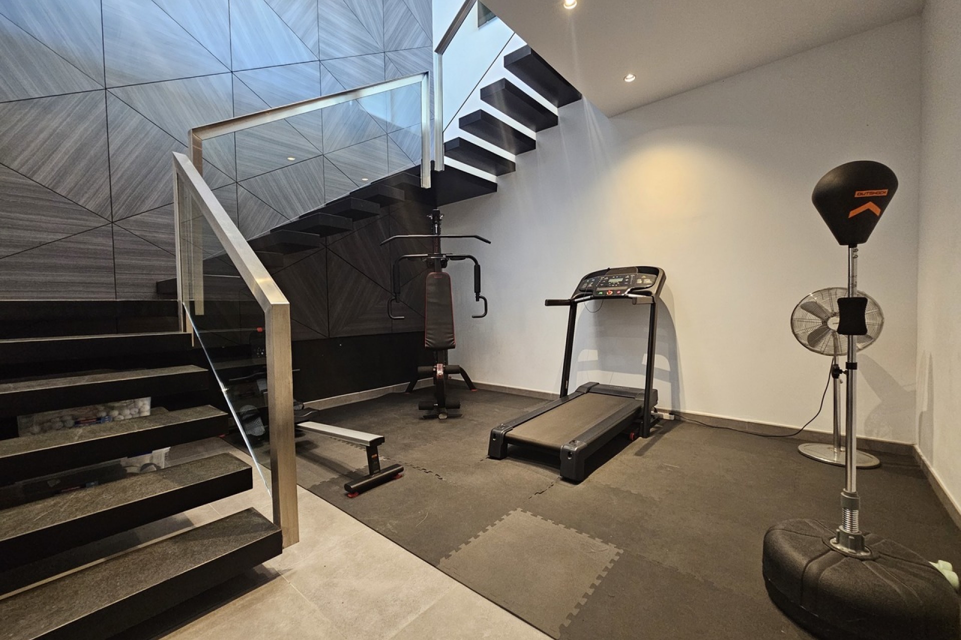 Reventa - Villa -
Cabo Roig - Costa Blanca