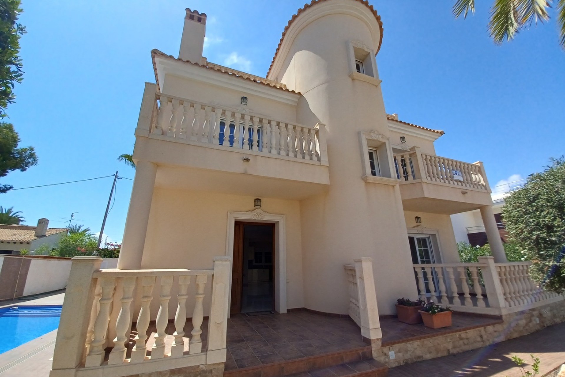Reventa - Villa -
Cabo Roig - Costa Blanca