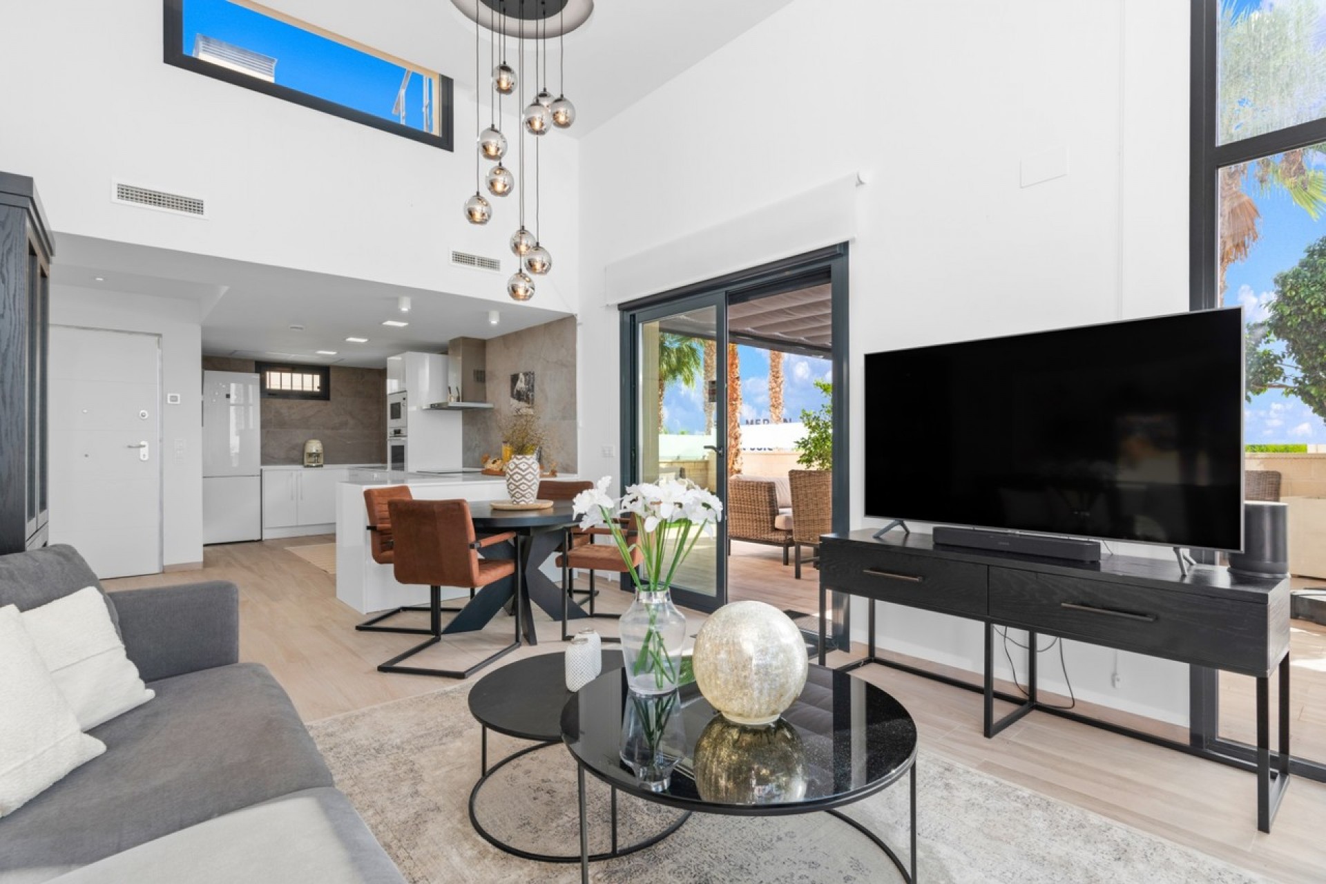 Reventa - Villa -
Cabo Roig - Costa Blanca