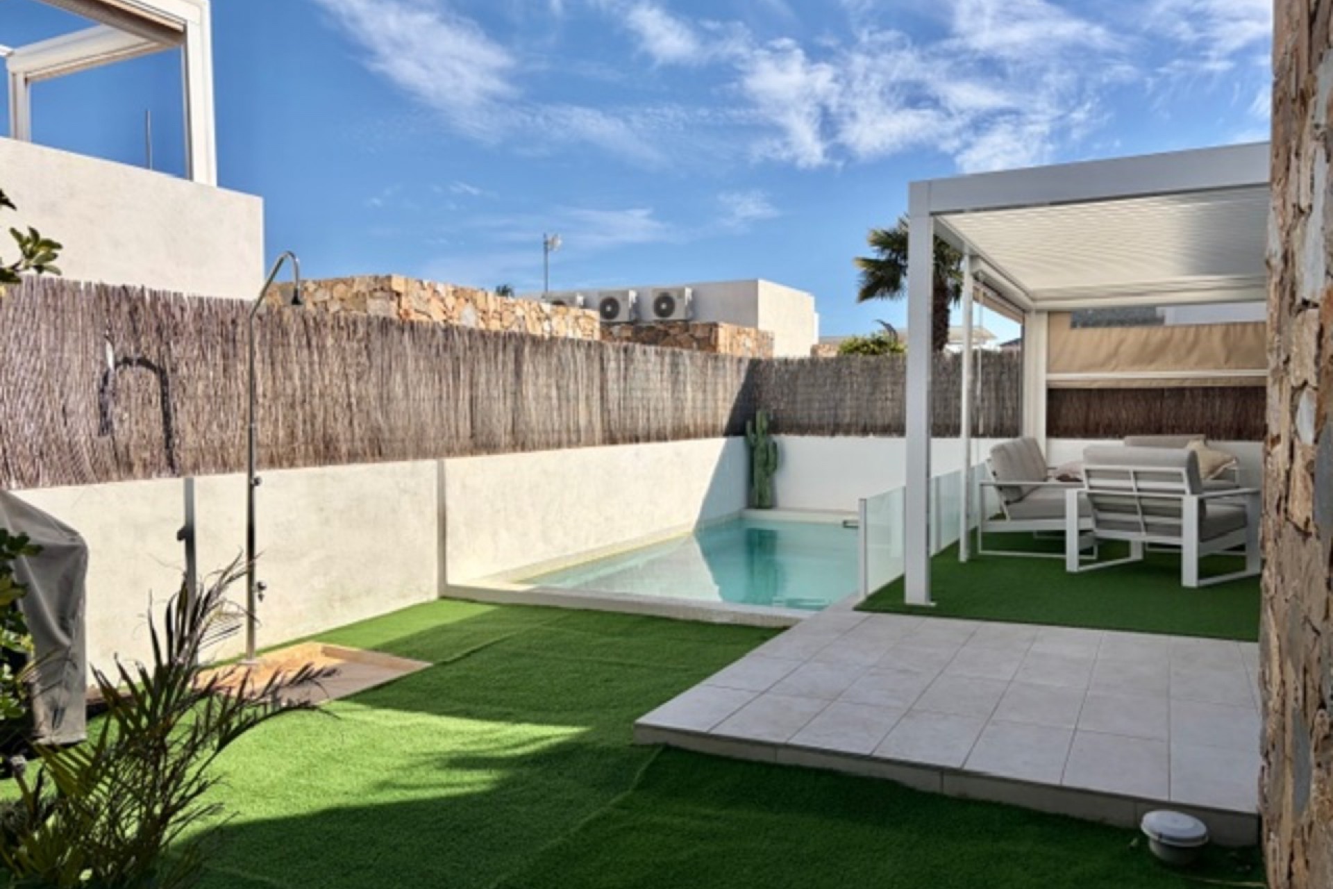Reventa - Villa -
Cabo Roig - Costa Blanca