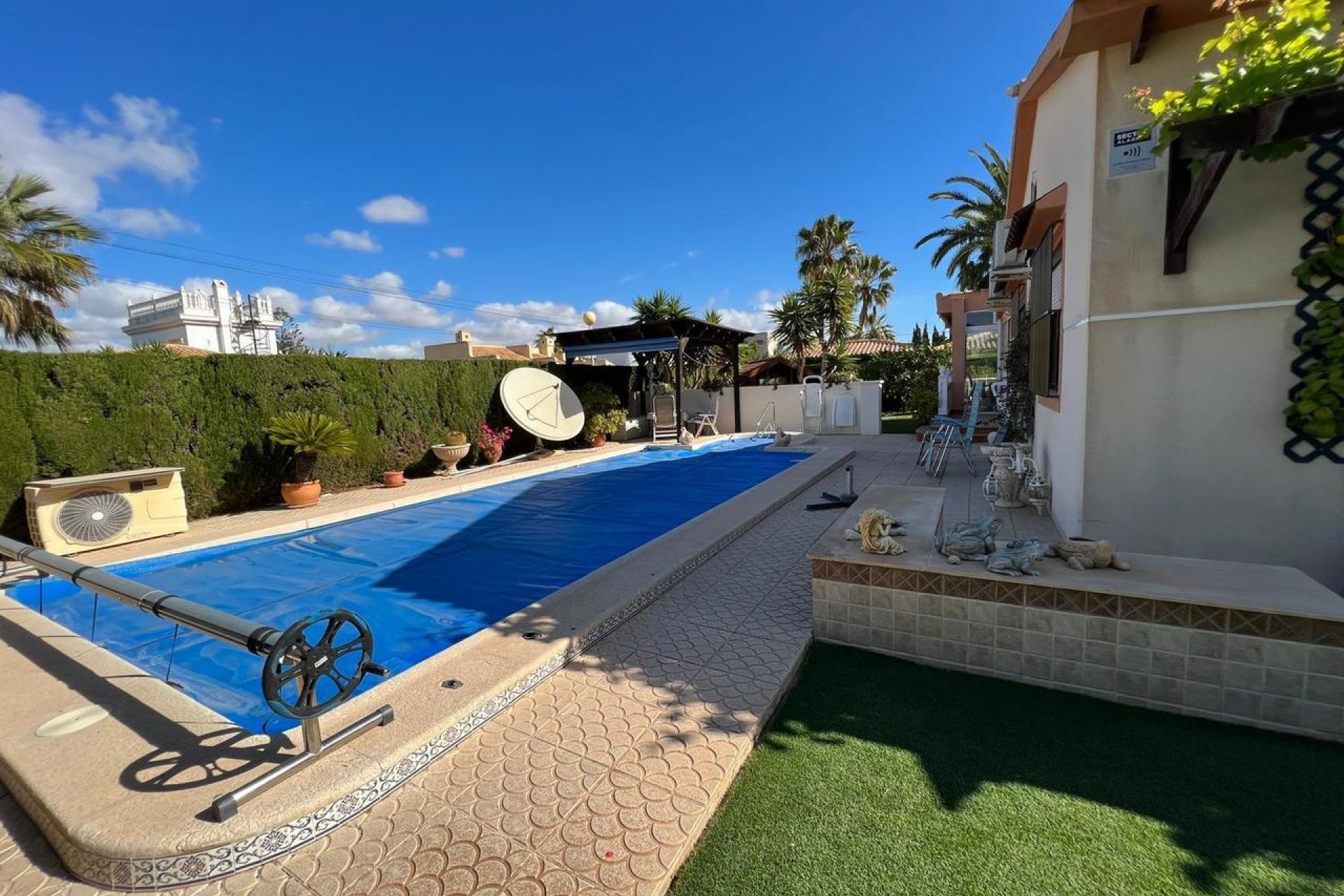 Reventa - Villa -
Cabo Roig - Costa Blanca