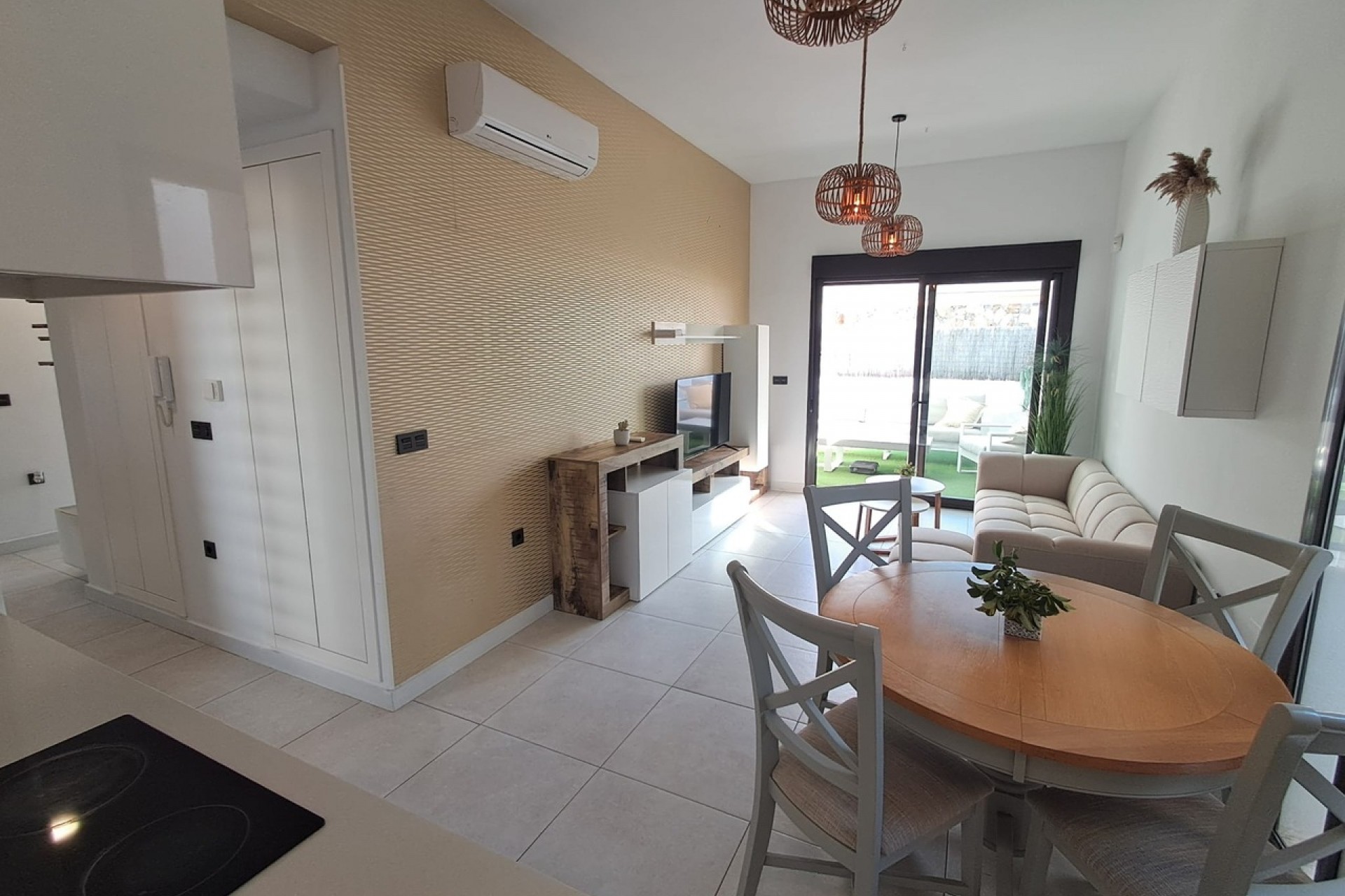 Reventa - Villa -
Cabo Roig - Costa Blanca