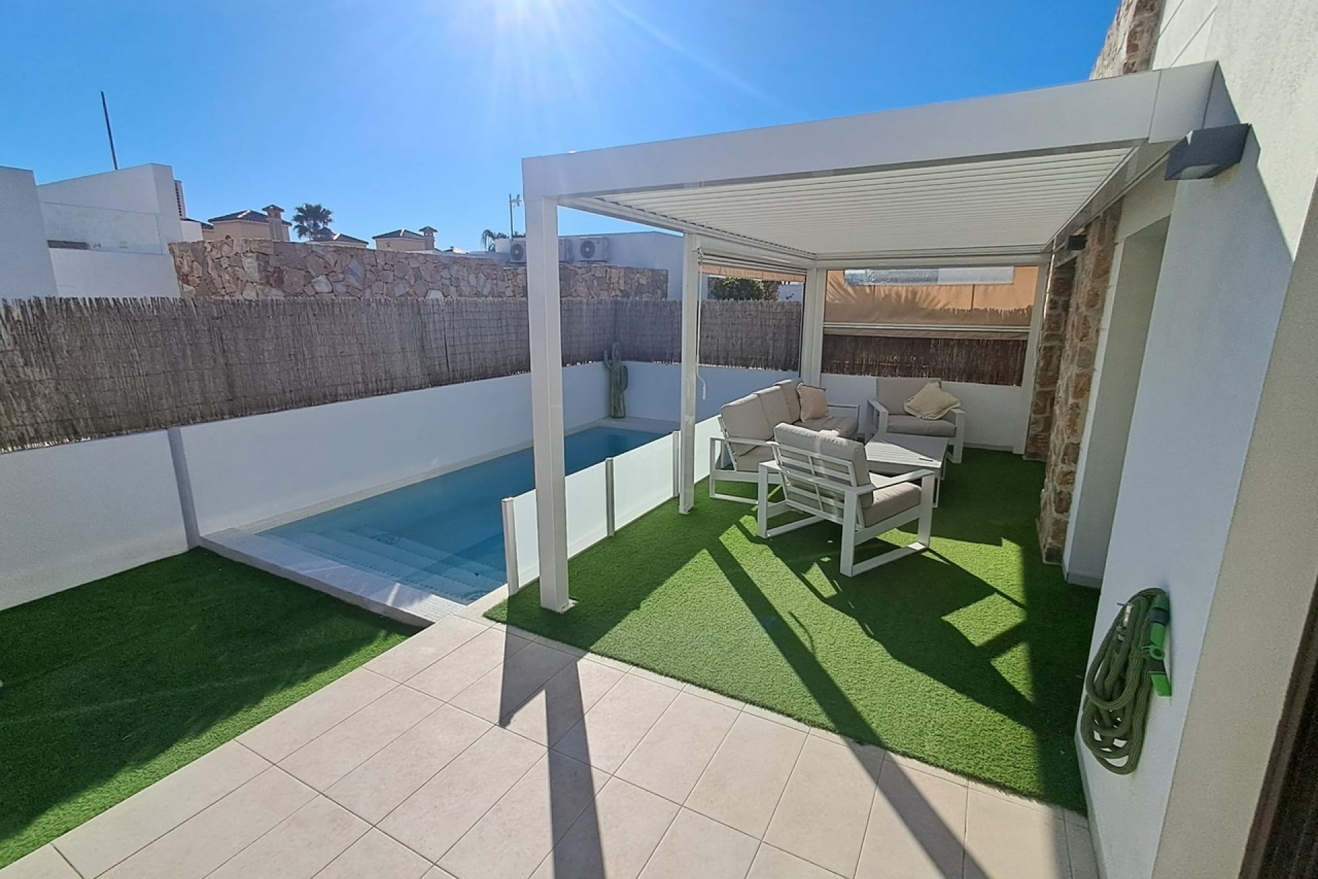 Reventa - Villa -
Cabo Roig - Costa Blanca