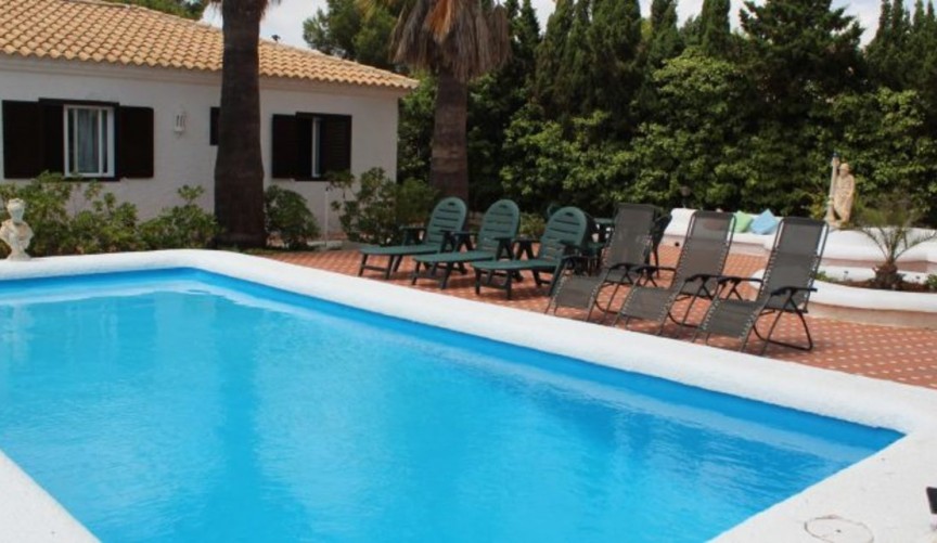 Reventa - Villa -
Cabo Roig - Costa Blanca