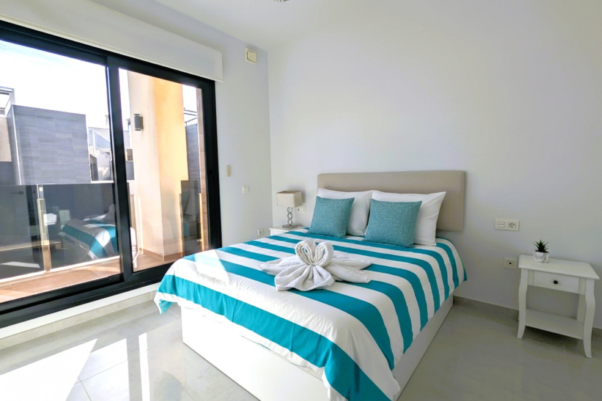 Reventa - Villa -
Cabo Roig - Costa Blanca