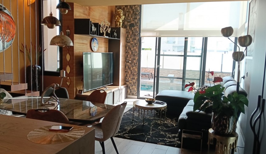 Reventa - Villa -
Cabo Roig - Costa Blanca