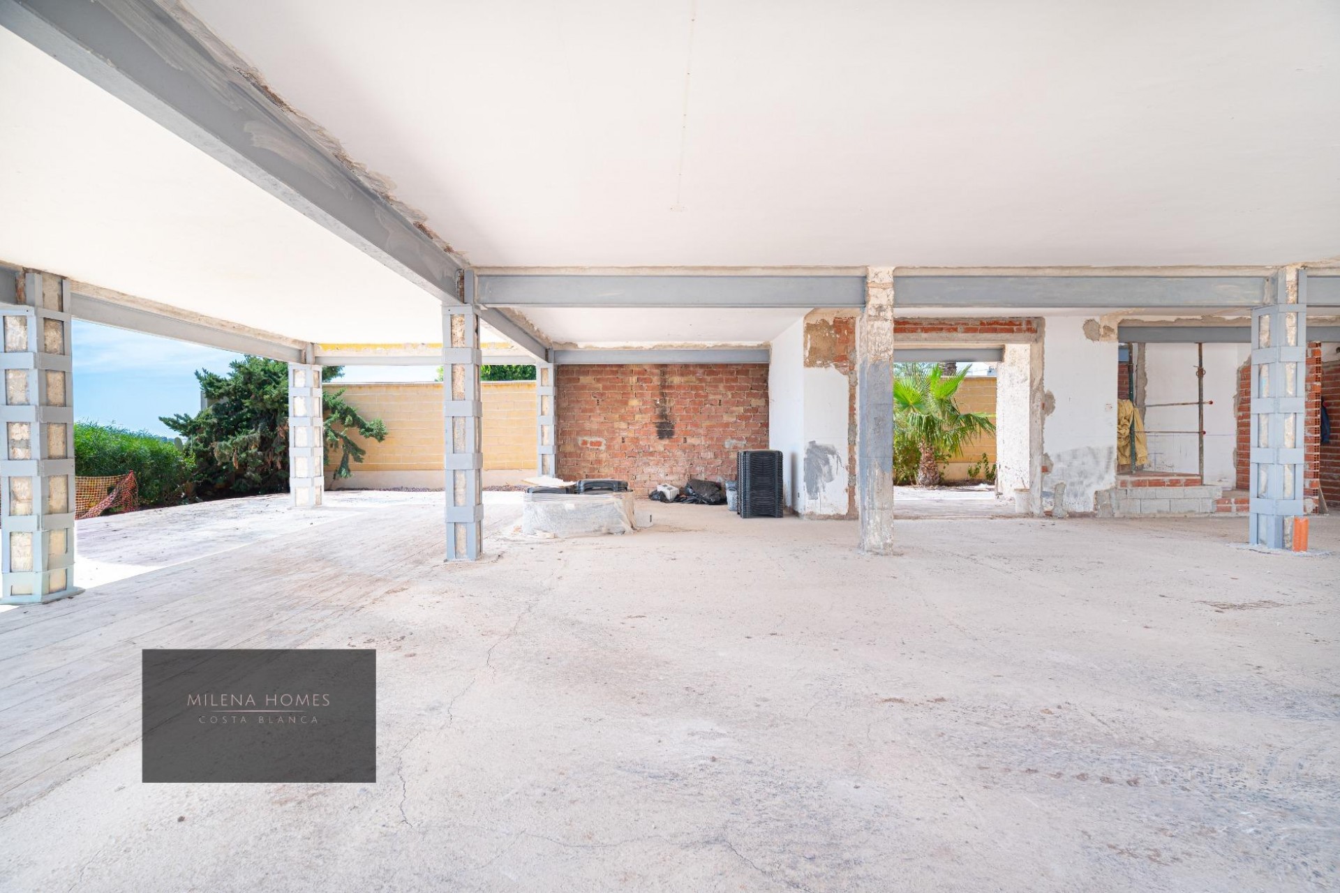 Reventa - Villa -
Cabo Roig