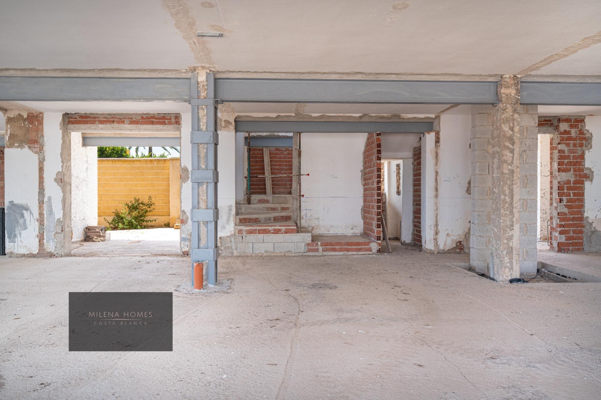 Reventa - Villa -
Cabo Roig