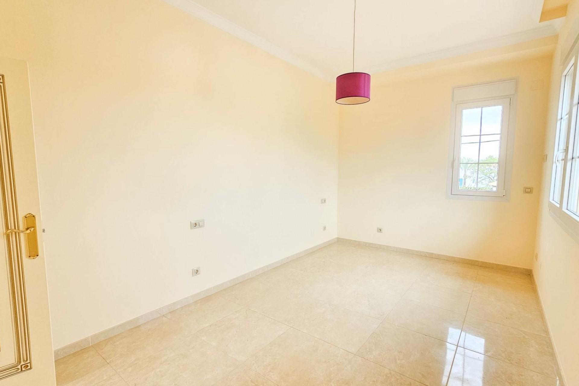 Reventa - Villa -
Cabo Roig