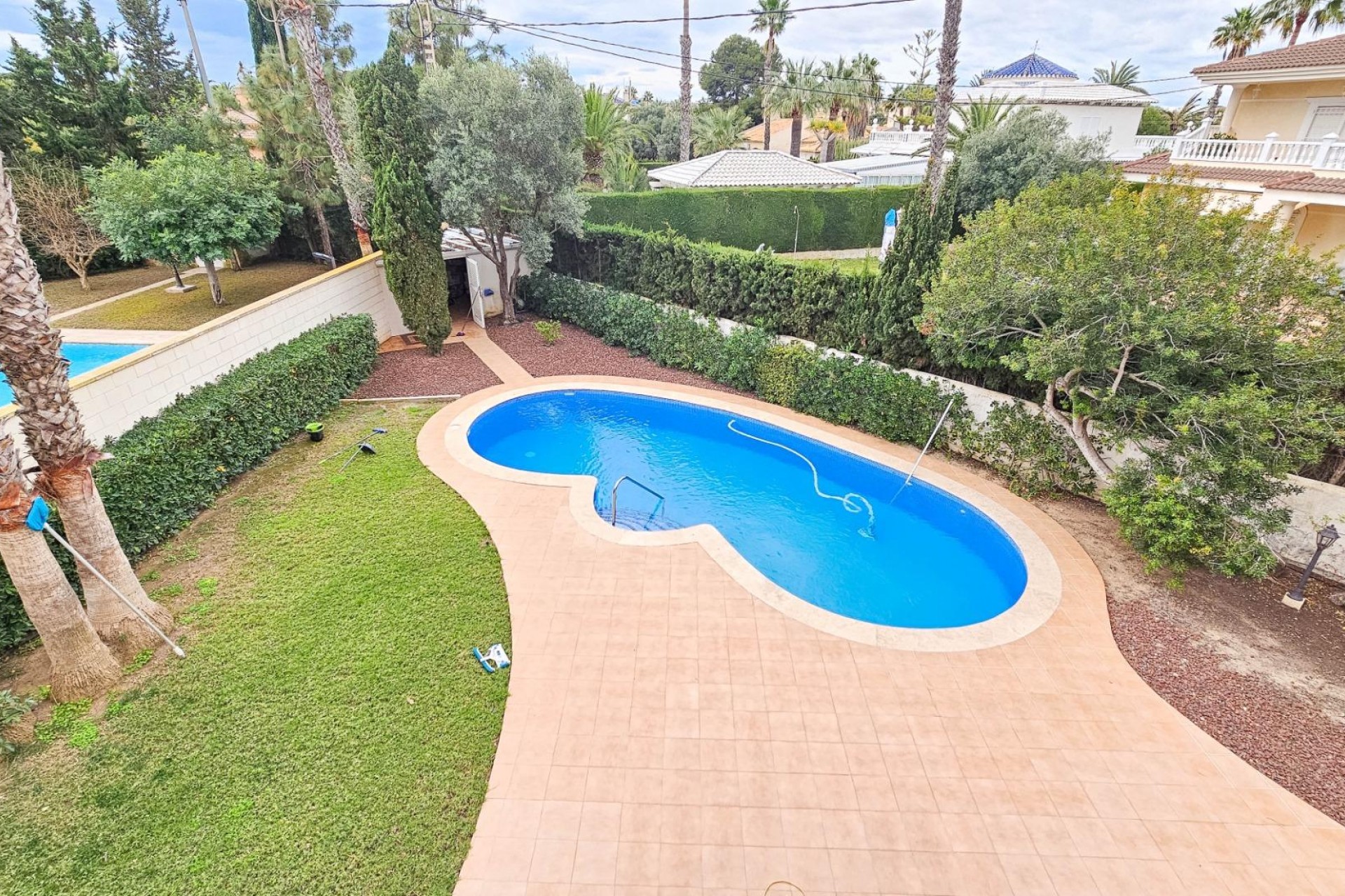 Reventa - Villa -
Cabo Roig