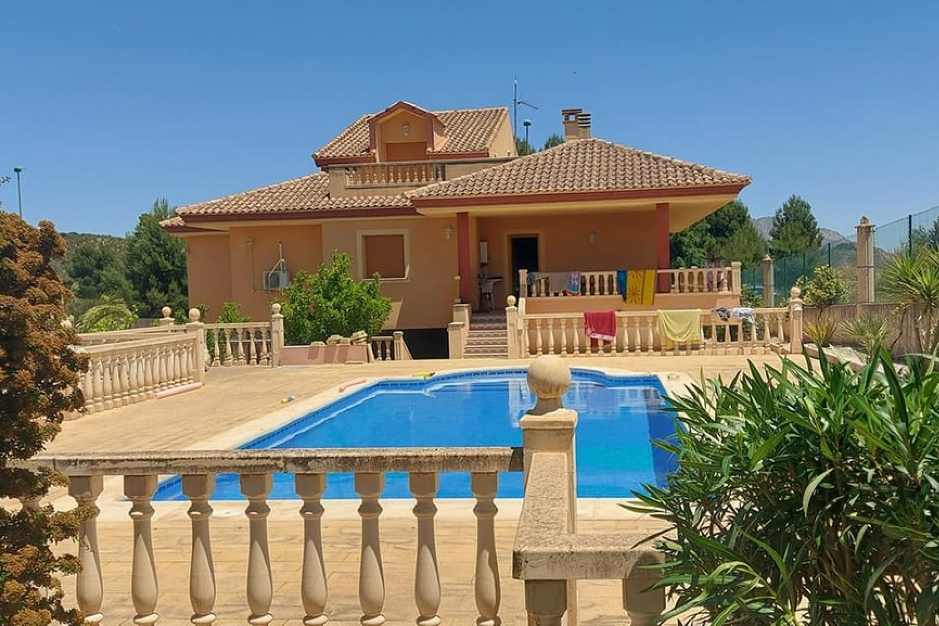 Reventa - Villa -
Calasparra - Inland